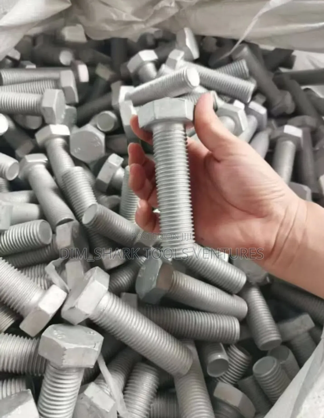 M30 X 150mm Galvanize Bolt and Nut(6"Inch)