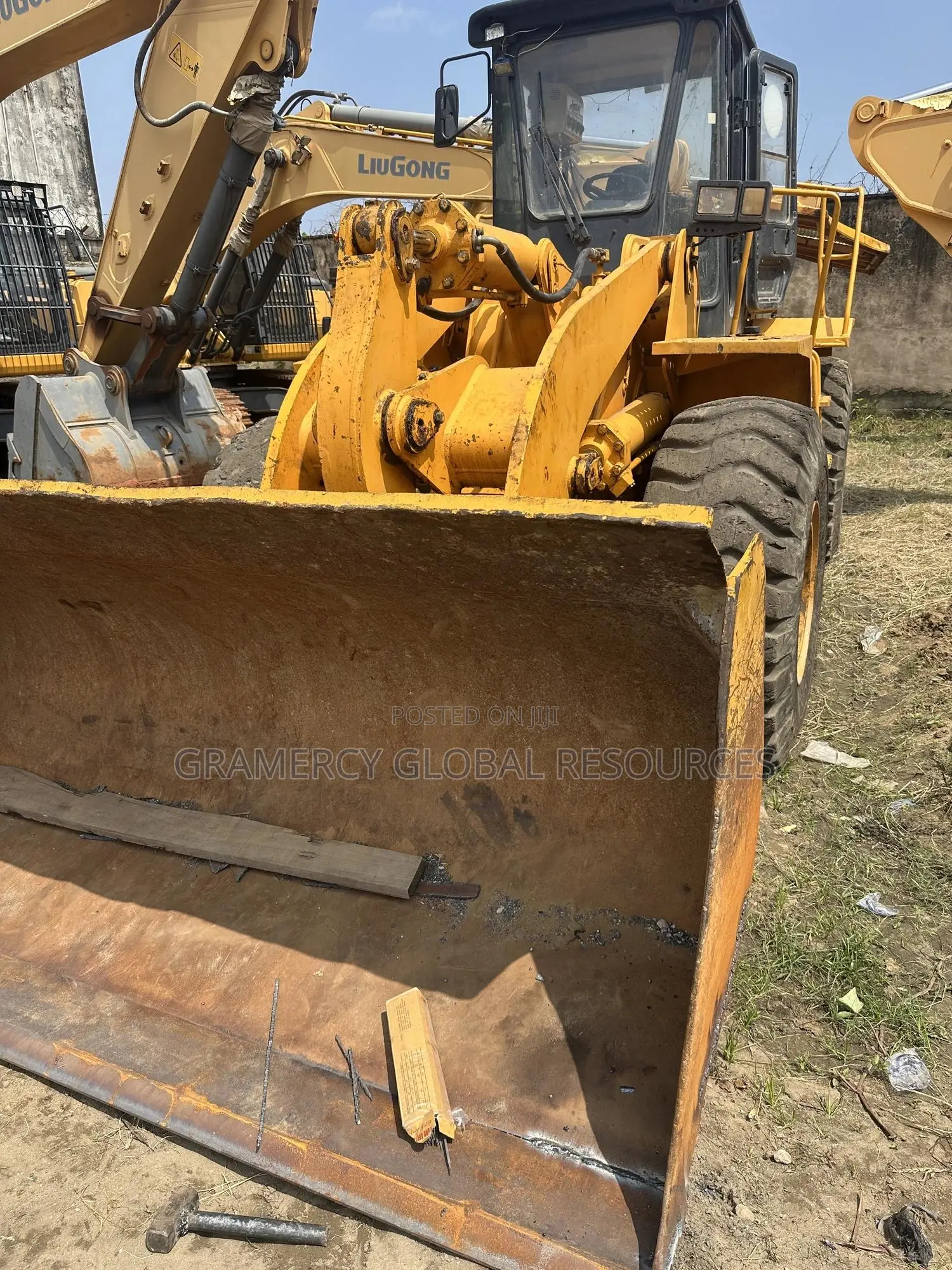 Foreign Used 2012 Liugong Zl50cn 5 Tons Wheel Loader Payloader