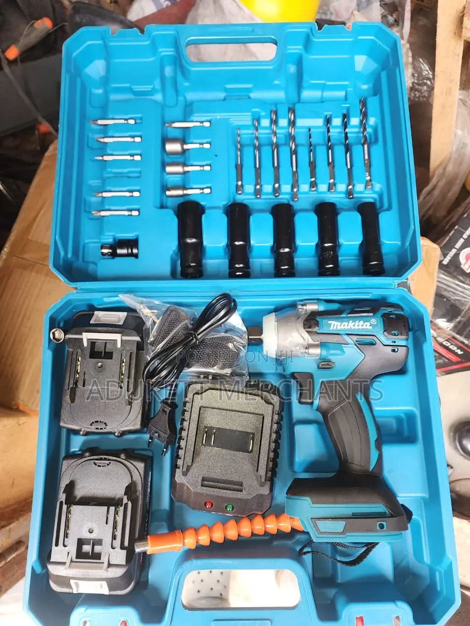 Makita Impact Wrench With Accessories
