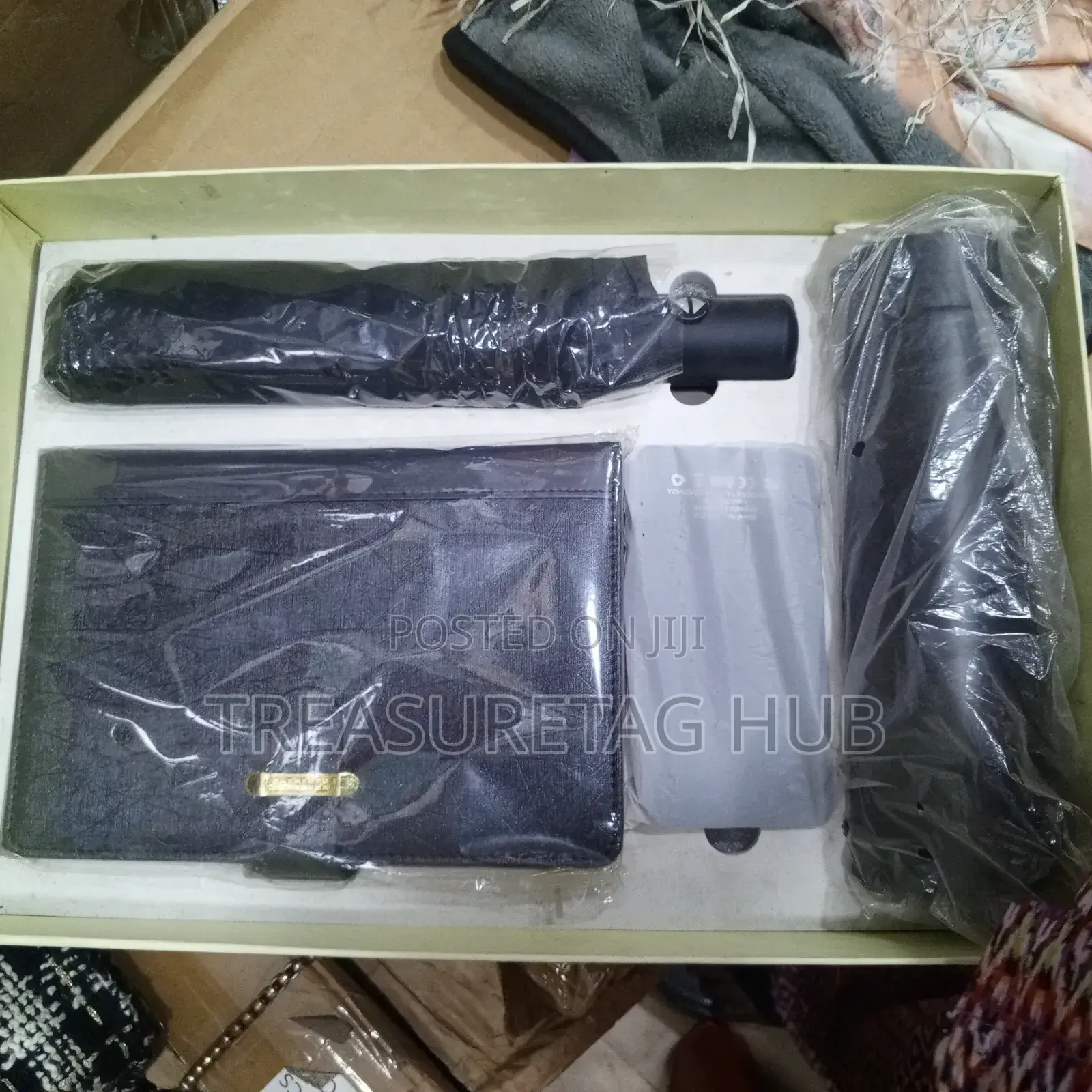 4 Pcs Gift Set With Bag