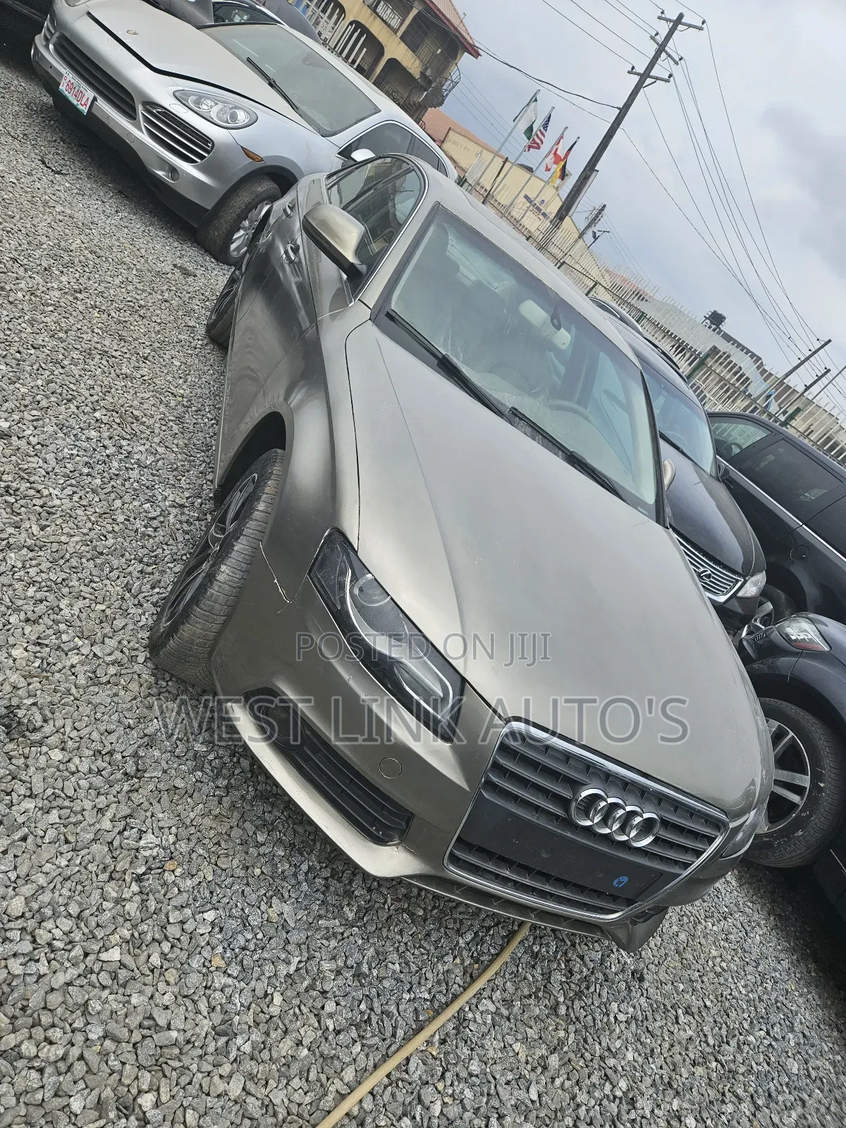 Audi A4 2.0T Premium 2010 Gold