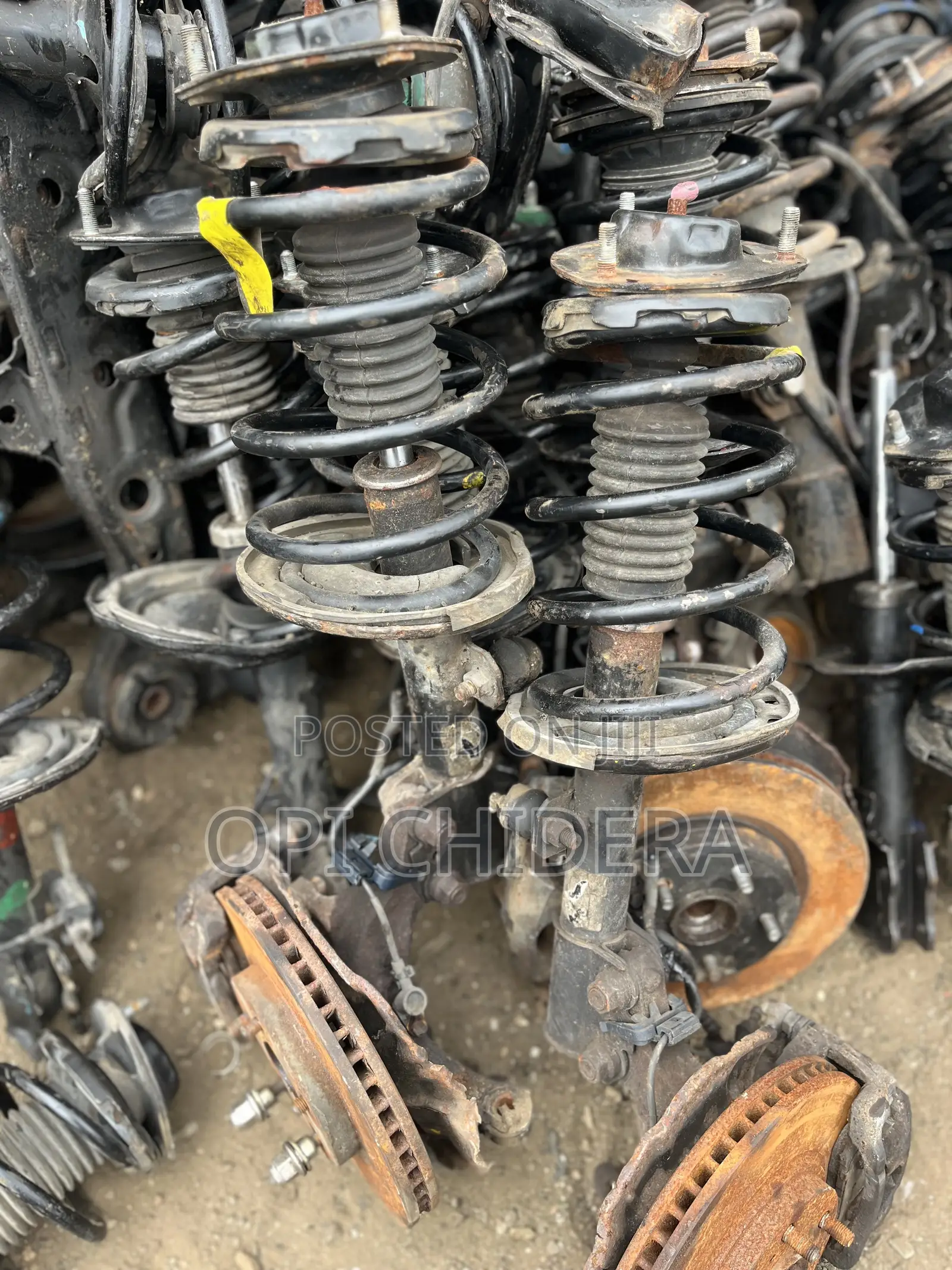Front Shock Absorber for Toyota Sienna