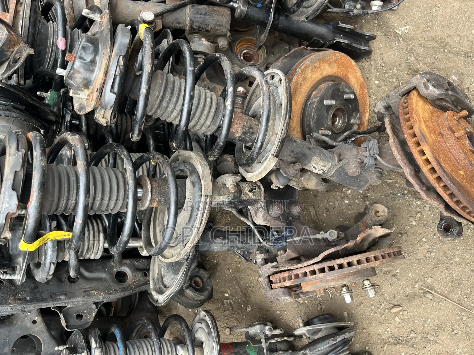 Front Shock Absorber for Toyota Sienna