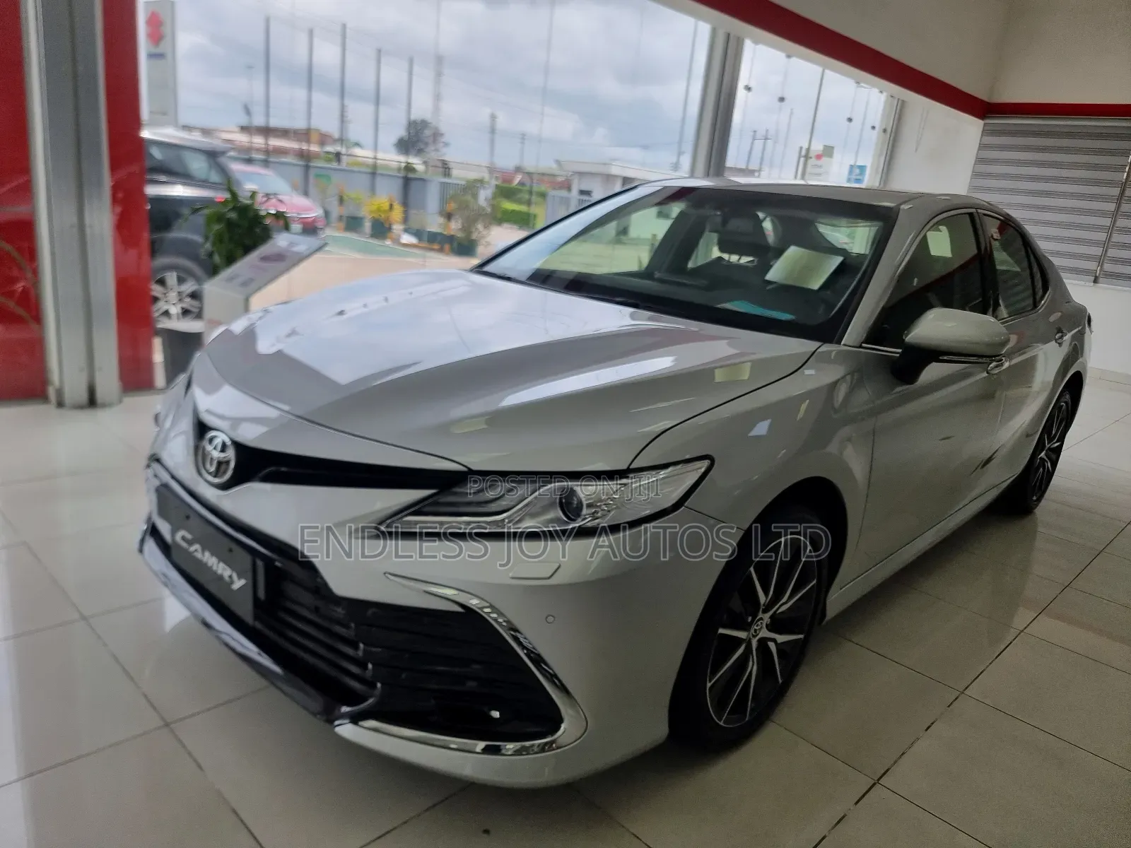 New Toyota Camry LE Auto AWD 2024 Silver