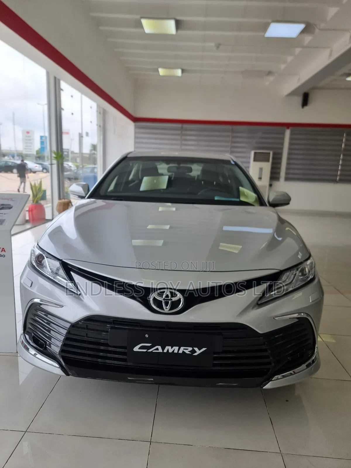 New Toyota Camry LE Auto AWD 2024 Silver