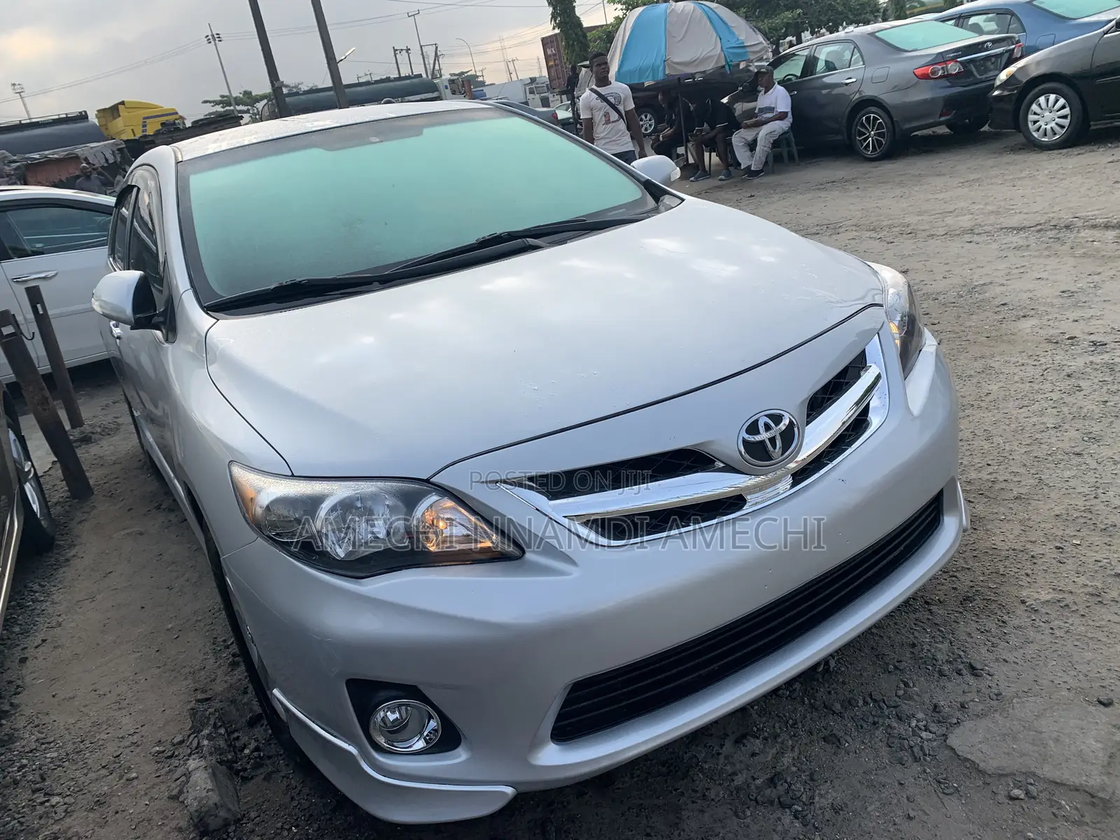 Toyota Corolla LE Special Edition 4dr Sedan (1.8L 4cyl 4A) 2013 Silver