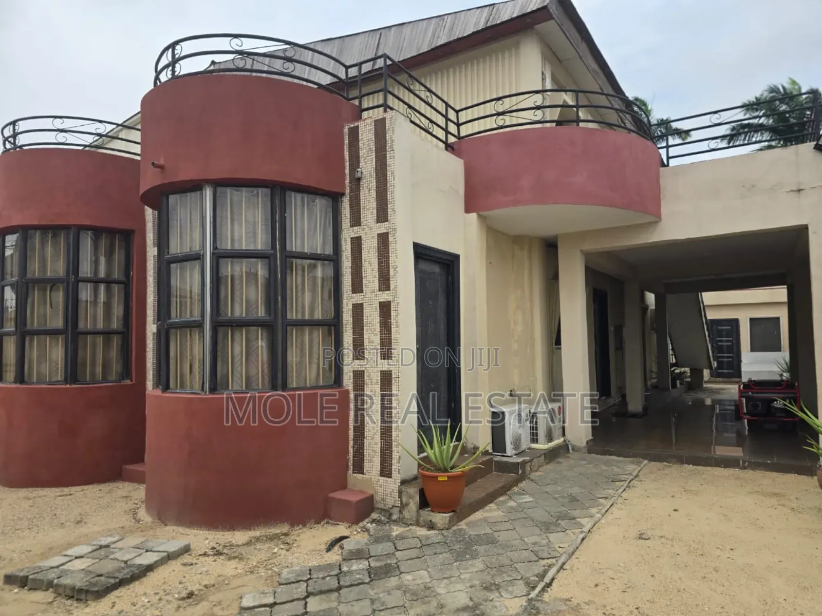 Furnished 4bdrm Duplex in Dolphin, Ikoyi for sale