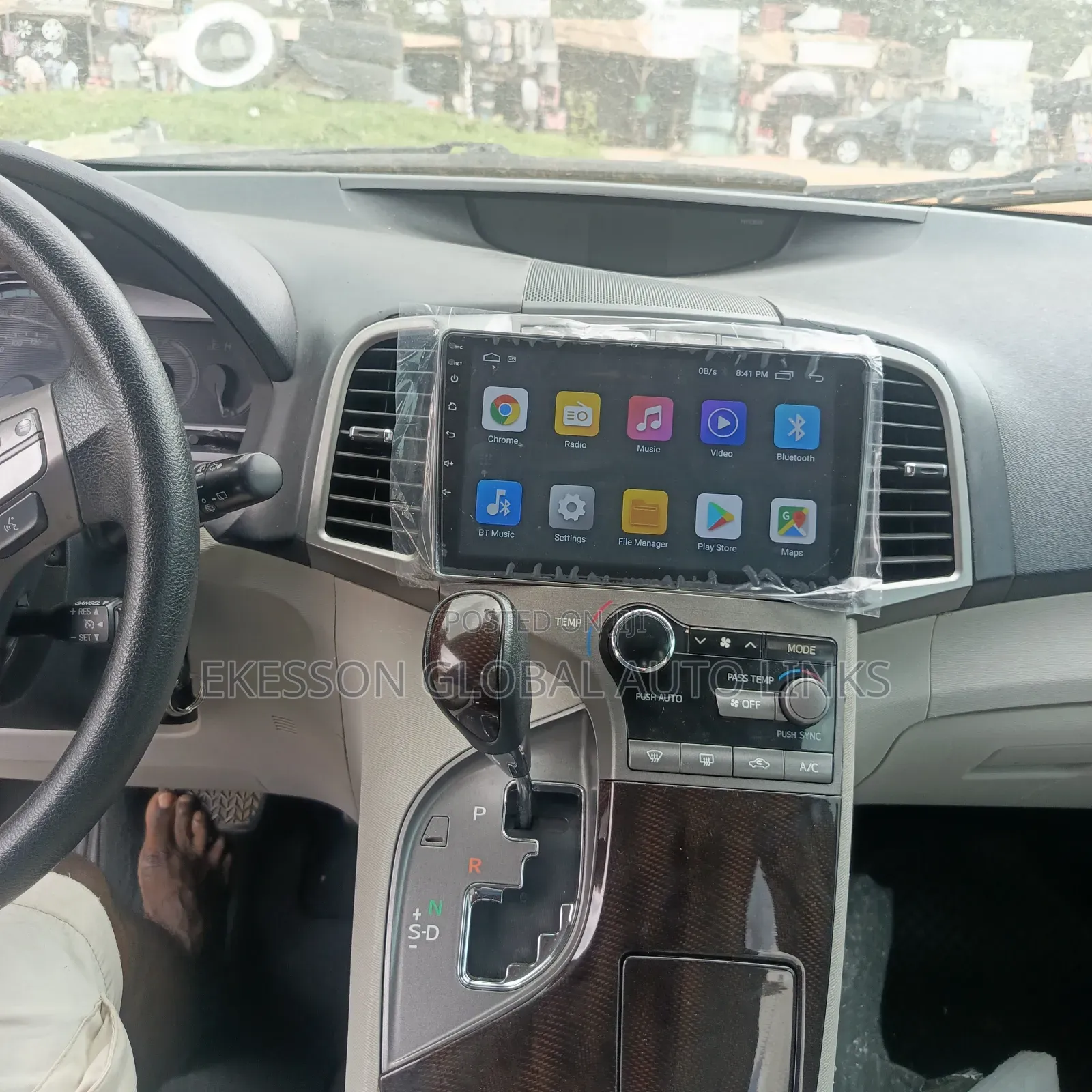 2010 Venza Android Screen With Reverse Camera and GPS