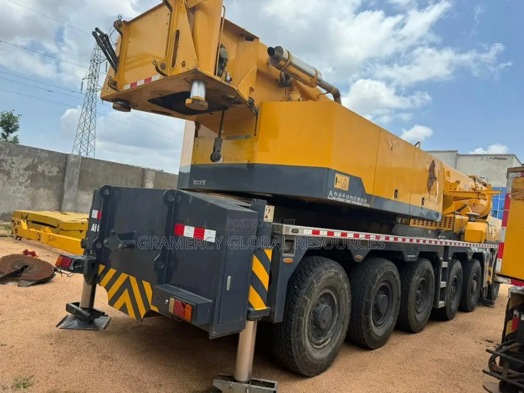 200 Tons Mobile Crane Rent/ Hire Nationwide Wide
