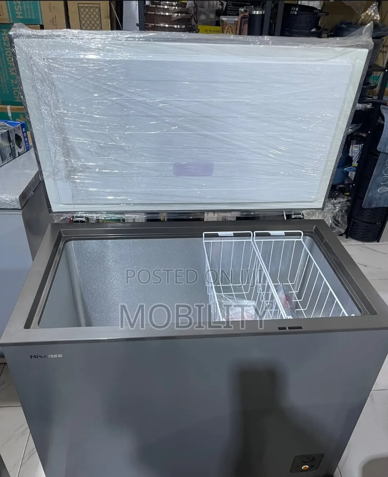 Hisense Frezzer 250liters Low Energy Consumption, Hs340