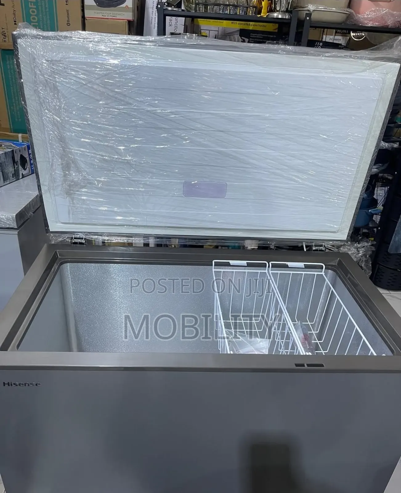 Hisense Frezzer 250liters Low Energy Consumption, Hs340
