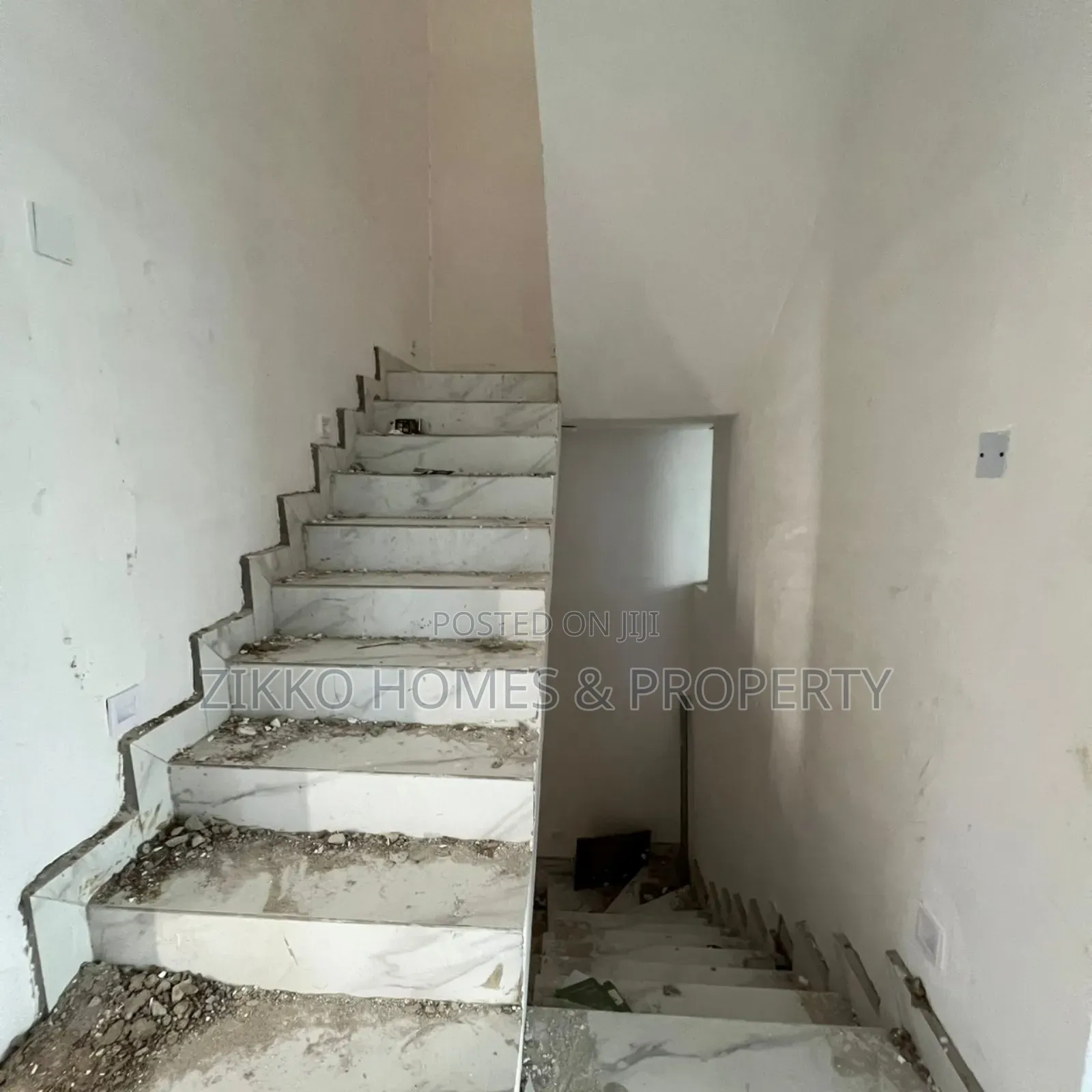 4bdrm Duplex in Ikate, Lekki for sale