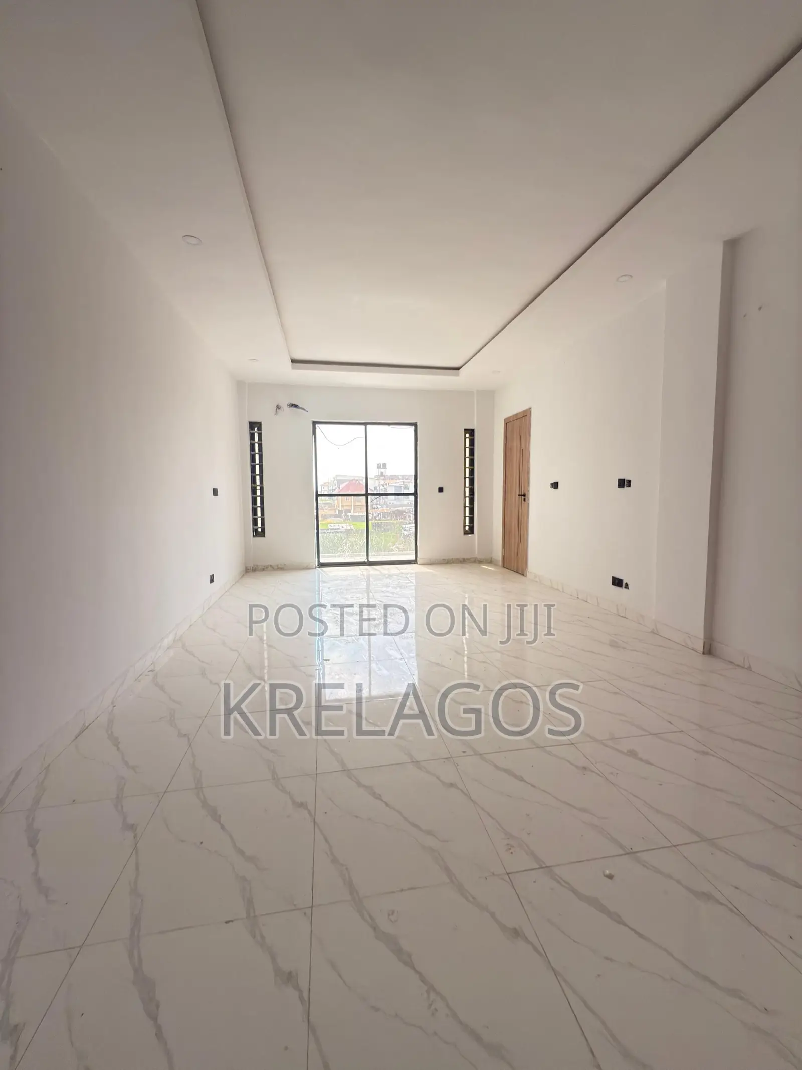 3bdrm Apartment in Ikate for sale