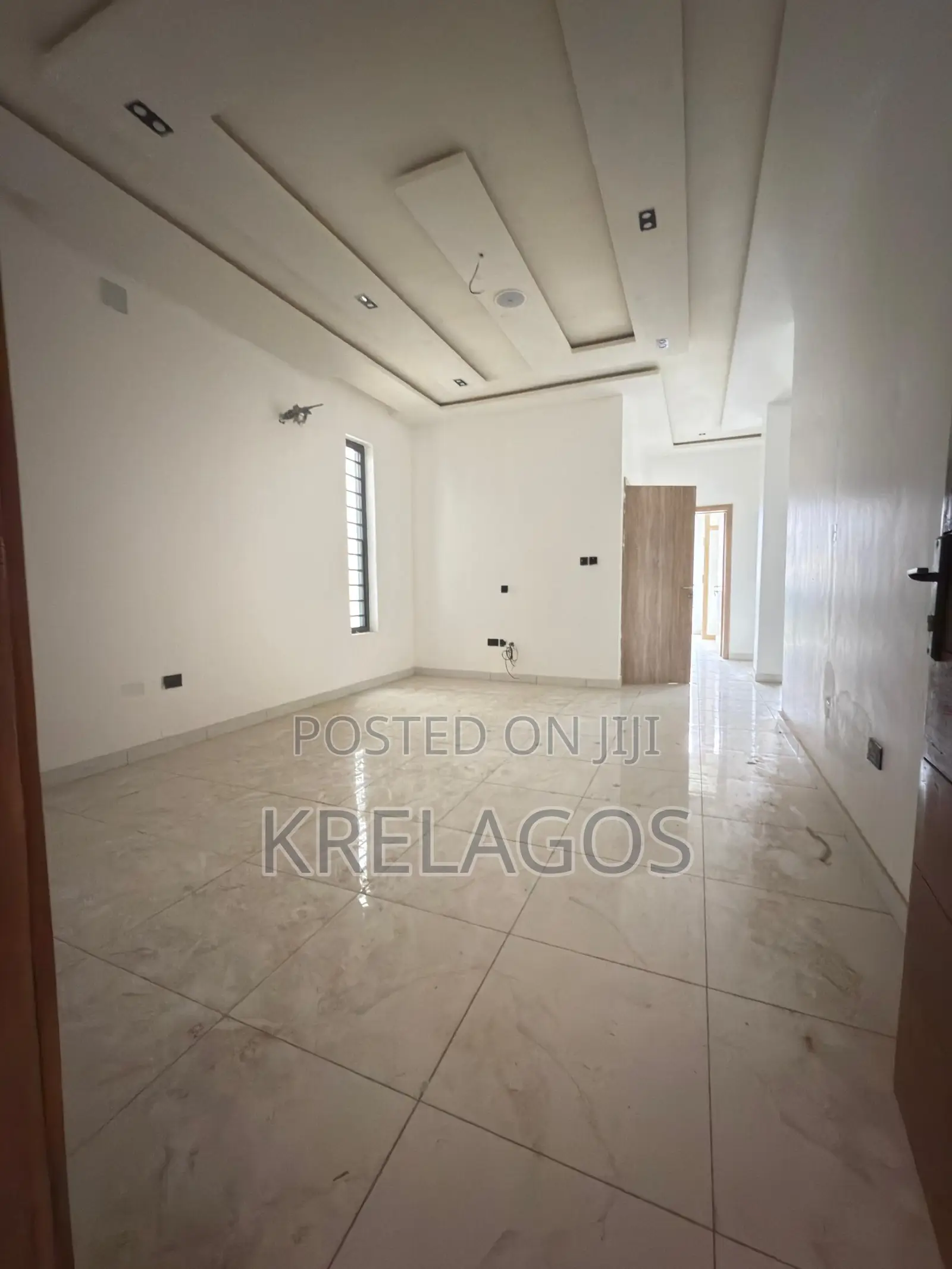 2bdrm Apartment in Ikate for sale