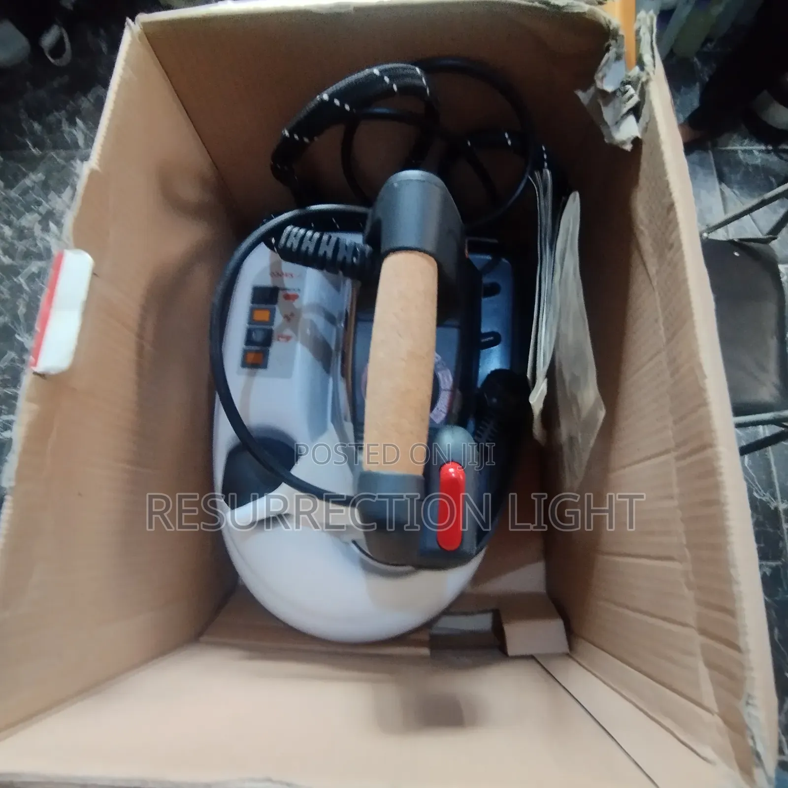 100% Brand New Saeco Italian Industrial Steam Iron for a Professionals
