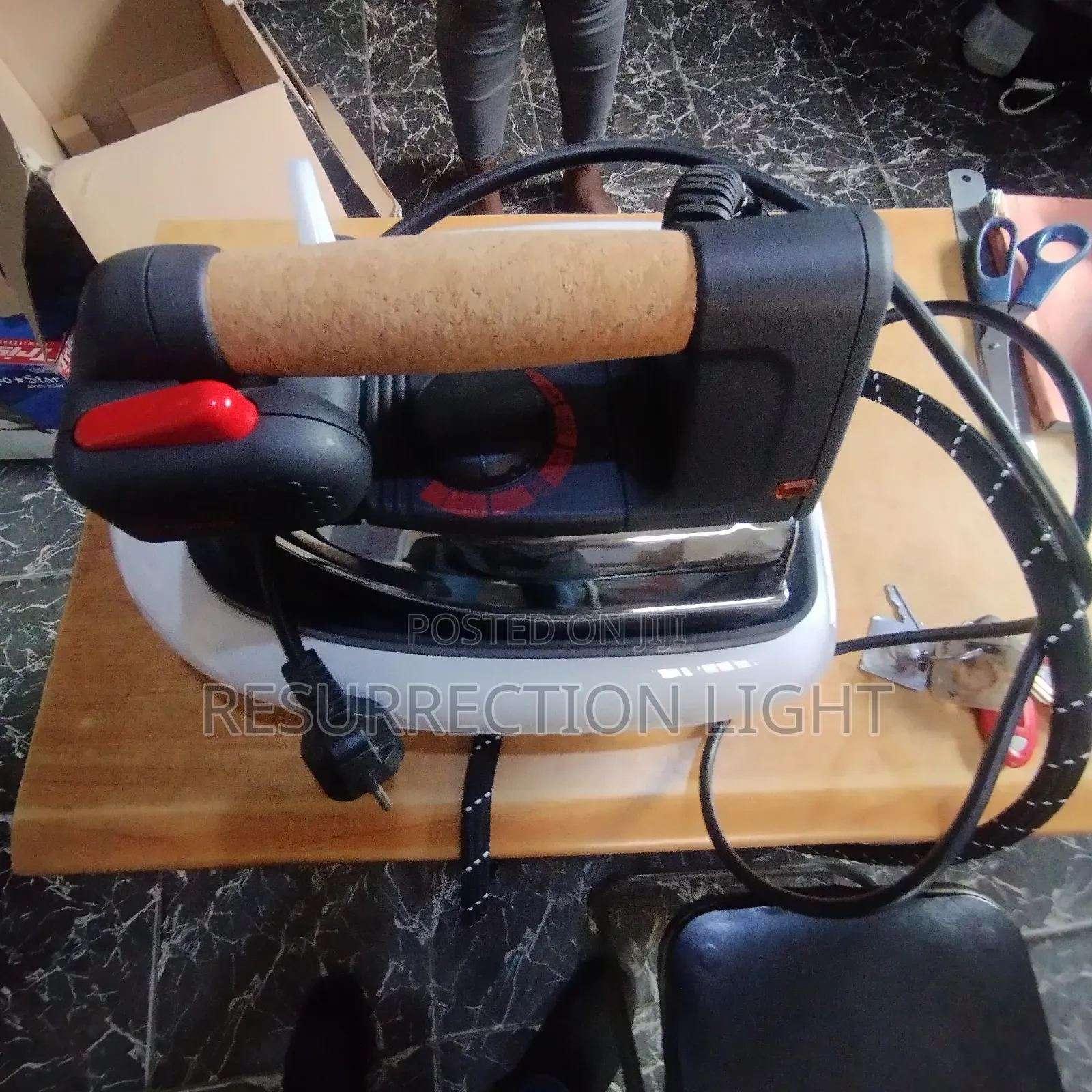 100% Brand New Saeco Italian Industrial Steam Iron for a Professionals