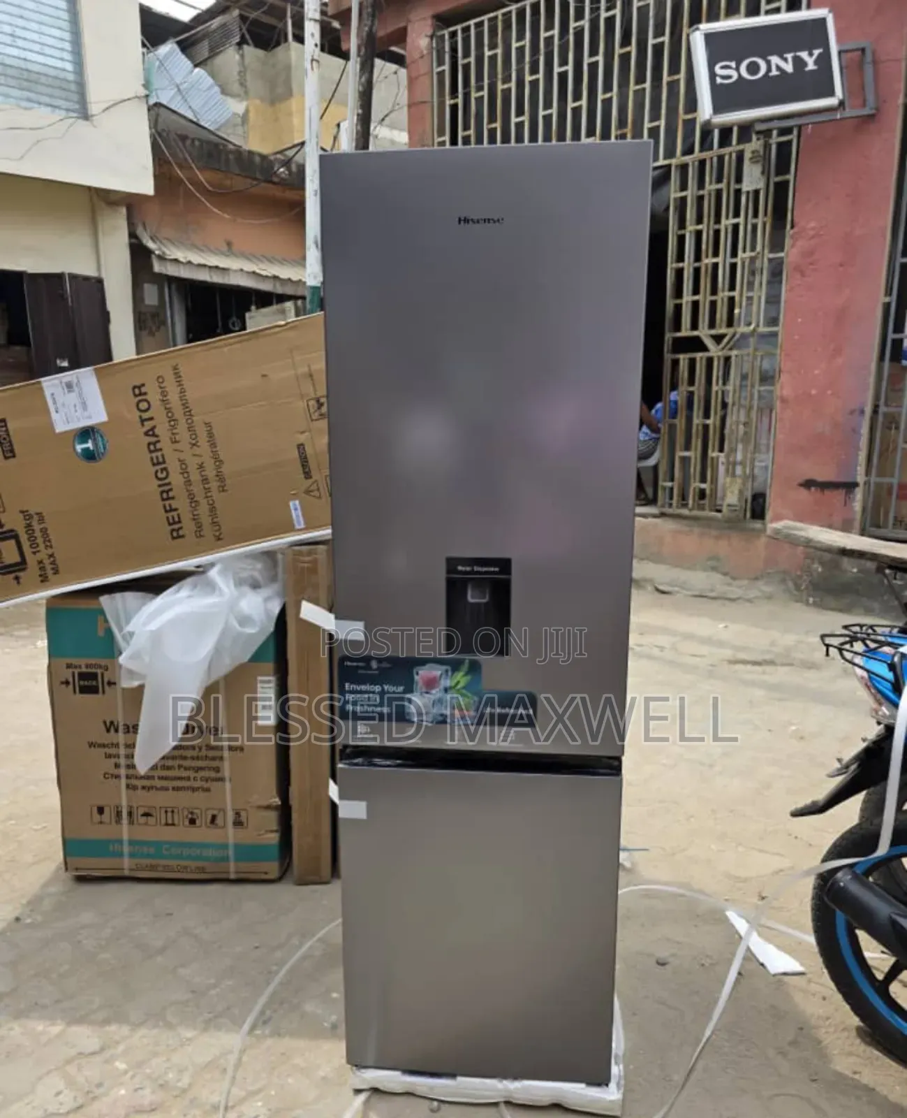 268l Hisense Bottom Freezer With Water Dispenser
