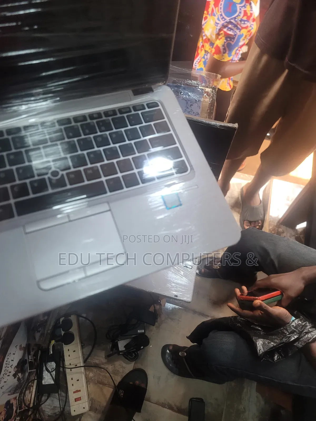 Laptop HP EliteBook 820 G3 8GB Intel Core I5 SSD 256GB