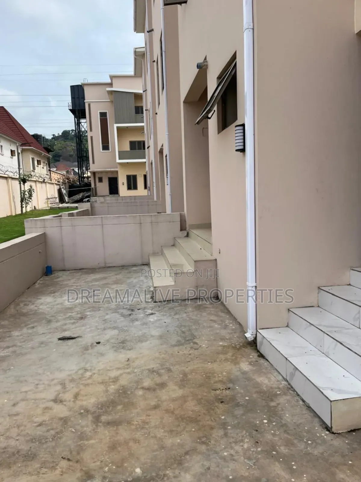 4bdrm Duplex in An Estate, Dawaki for sale