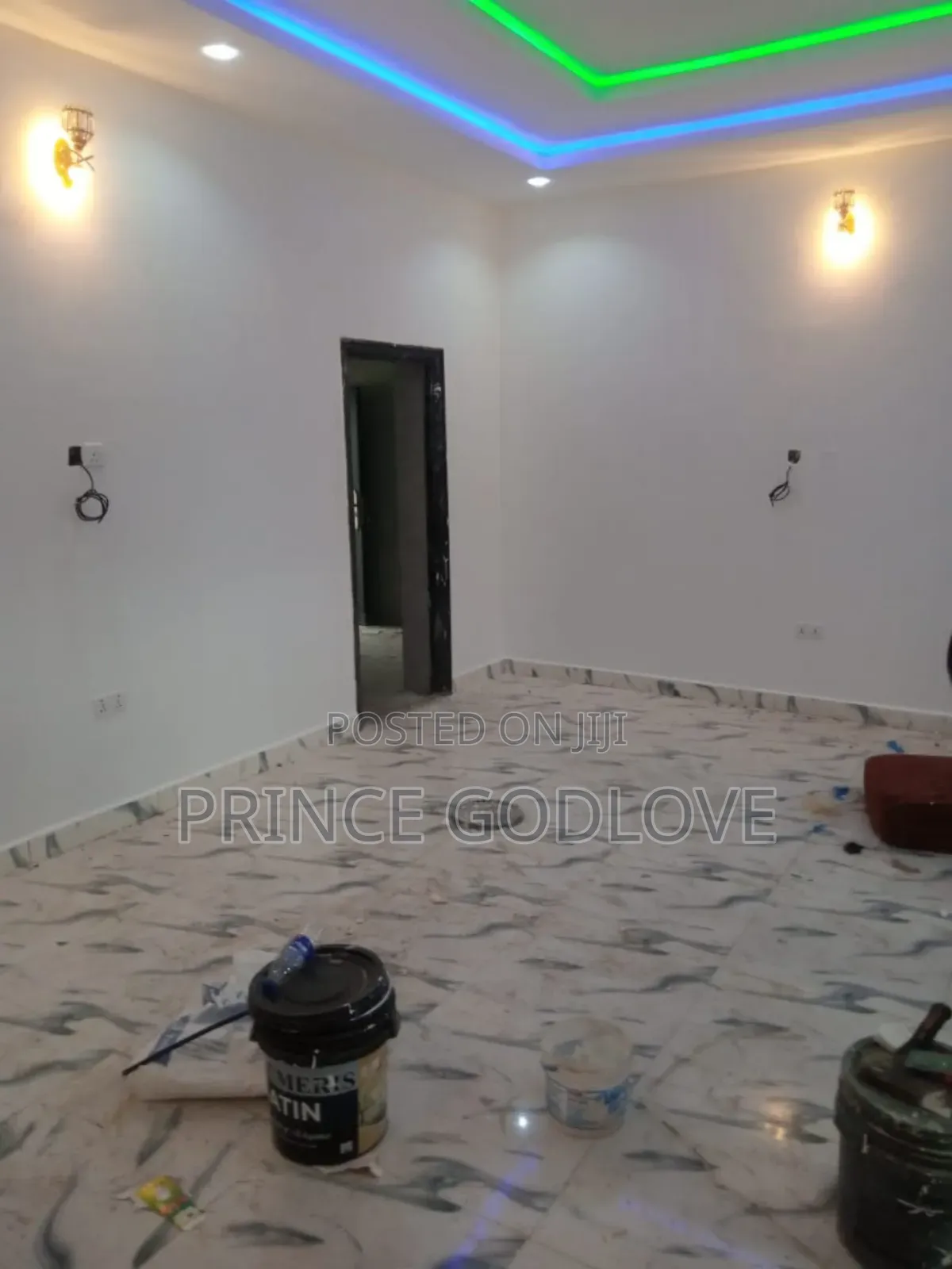 2bdrm Block of Flats in Yellow Gate Estate, Dawaki for rent