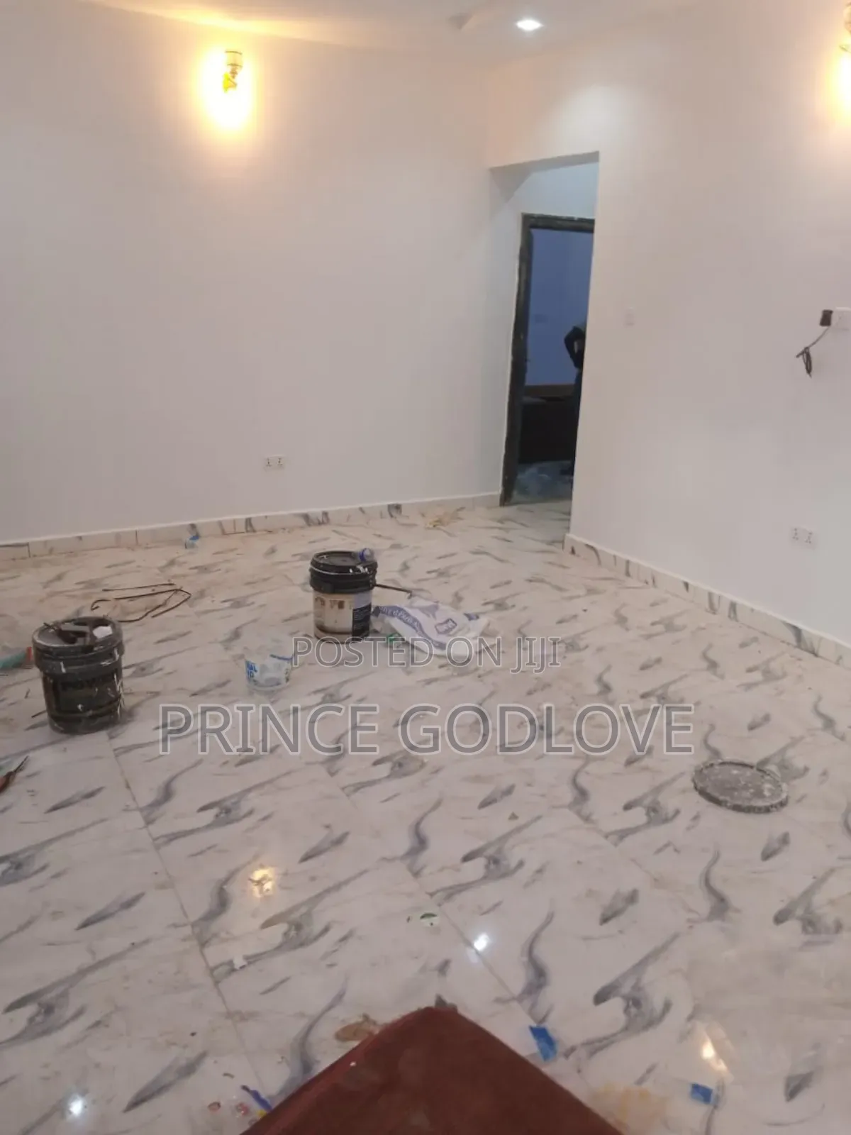 2bdrm Block of Flats in Yellow Gate Estate, Dawaki for rent