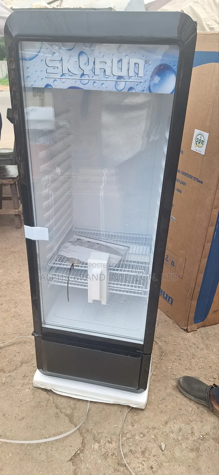 Skyrun Display Fridge 240lt