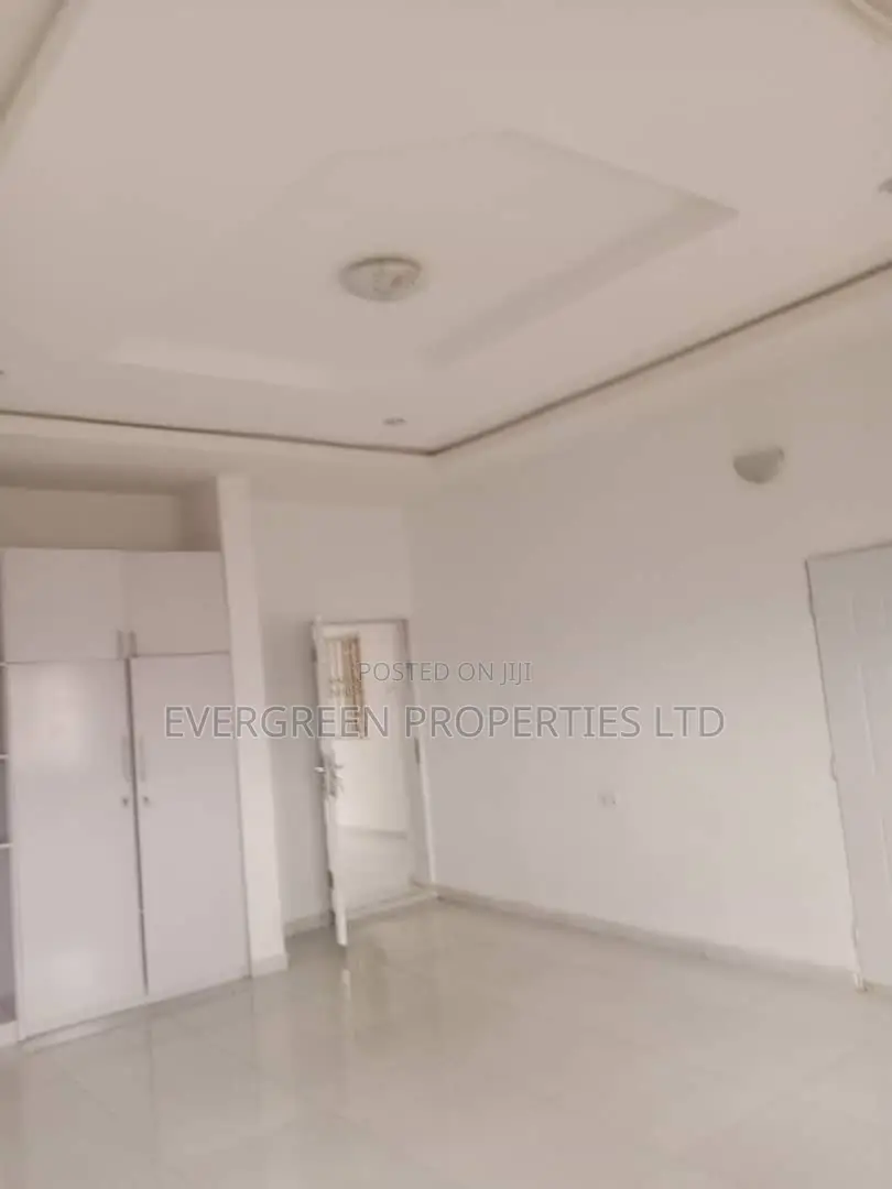 4bdrm Duplex in Rind Road for sale
