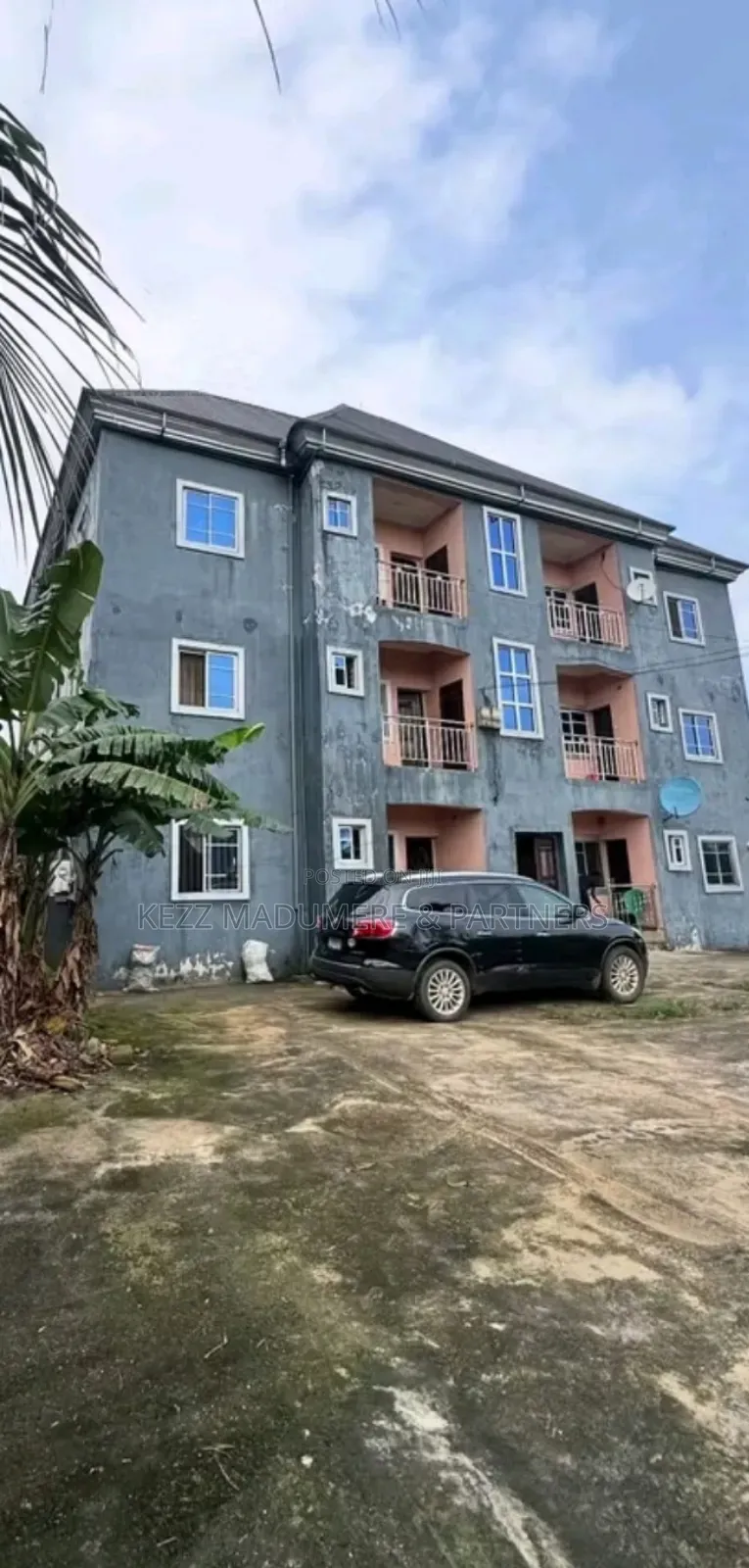 6bdrm Block of Flats in Rumukurushi , Eleme, Port-Harcourt for sale