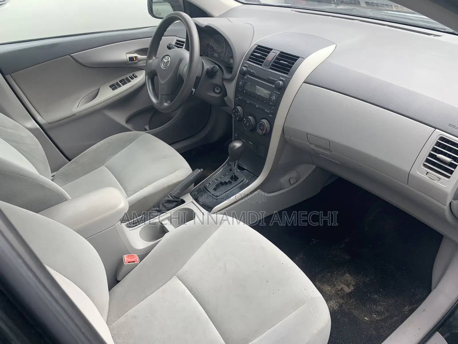Toyota Corolla LE 4dr Sedan (1.8L 4cyl 4A) 2010 Black