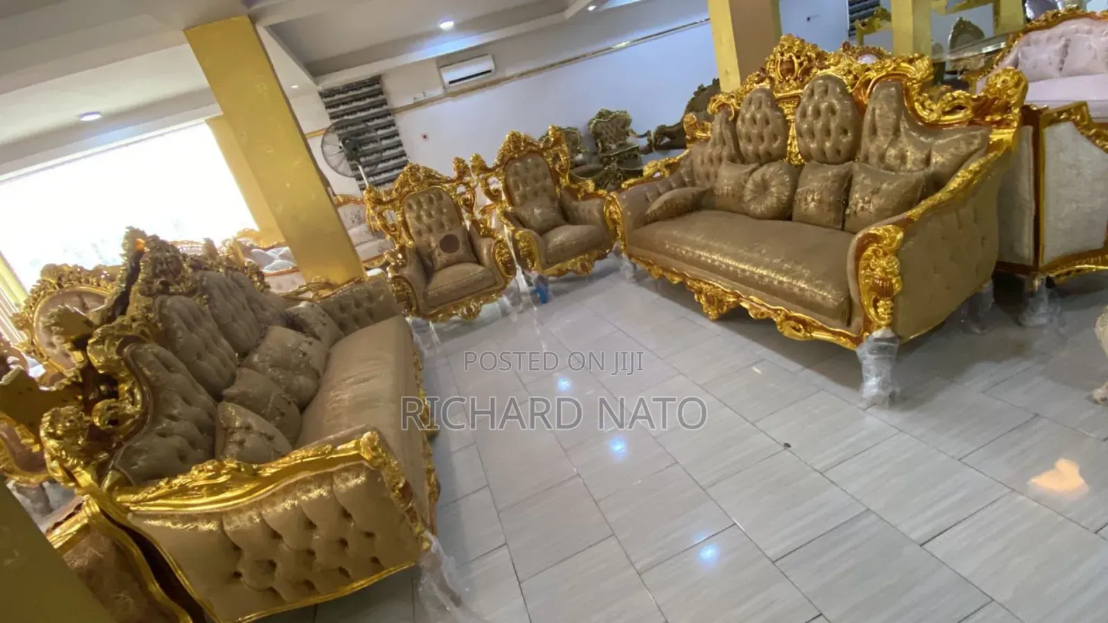 Big Energy Luxury Sofa