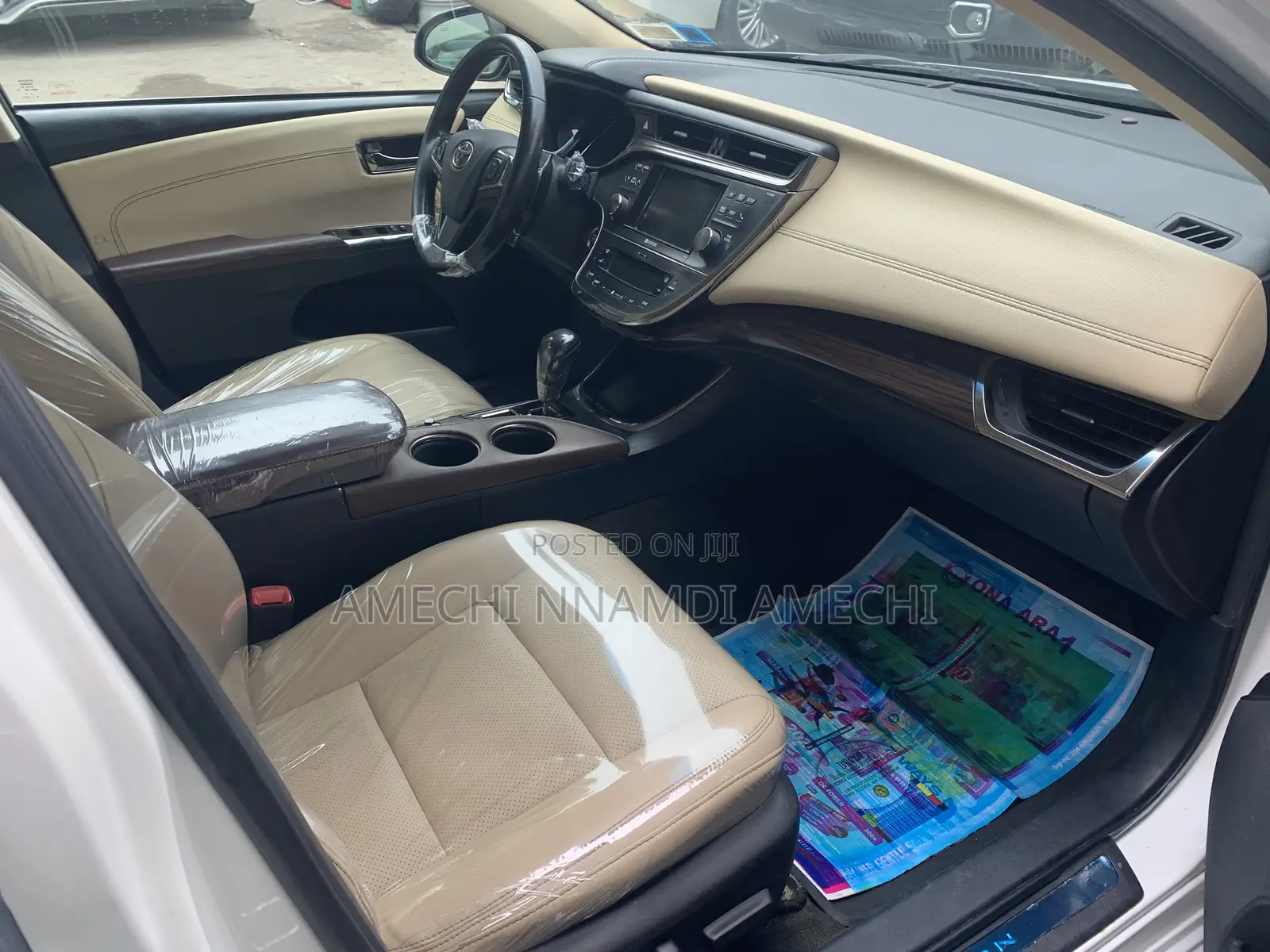 Toyota Avalon Limited 4dr Sedan (3.5L 6cyl 6A) 2014 White