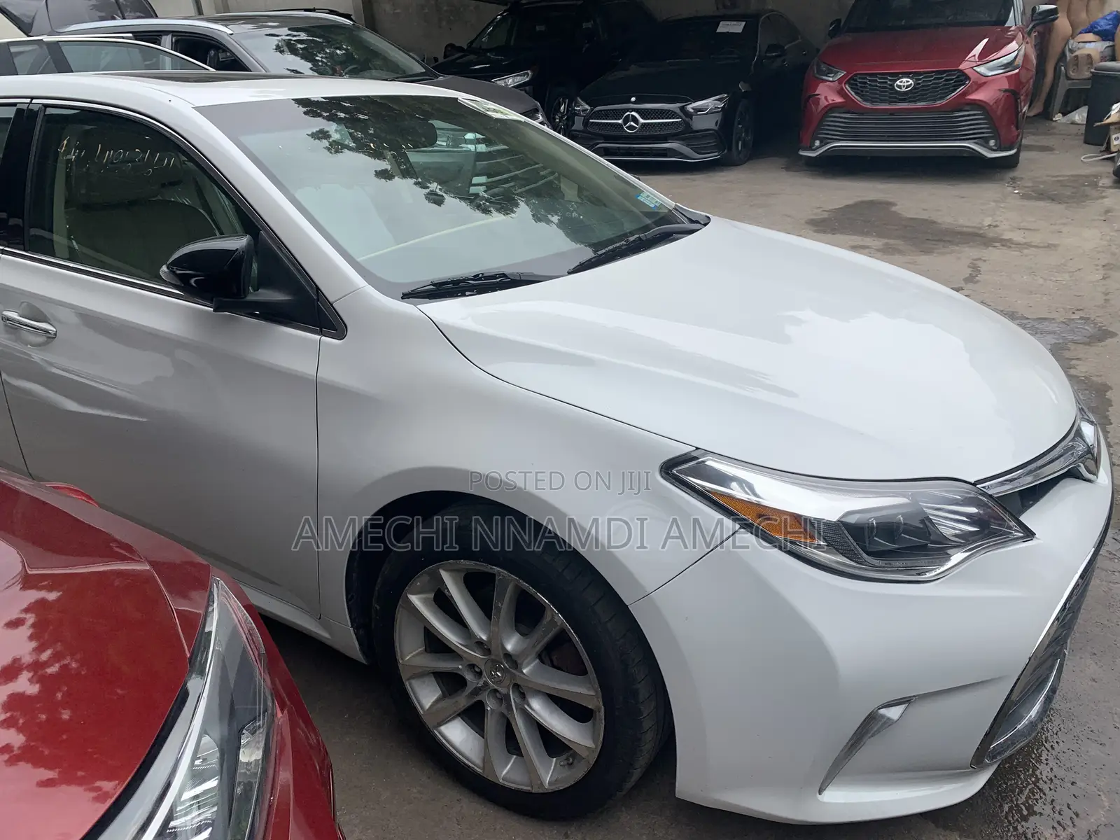 Toyota Avalon Limited 4dr Sedan (3.5L 6cyl 6A) 2014 White