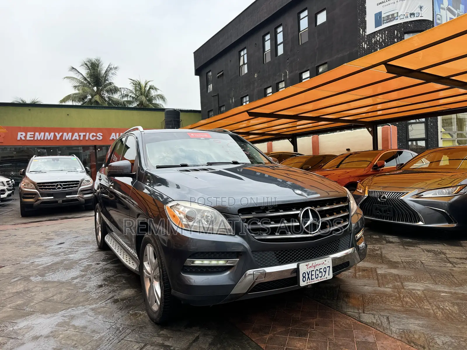 Mercedes-Benz M Class ML350 4dr SUV (3.5L 6cyl 7A) 2014 Gray