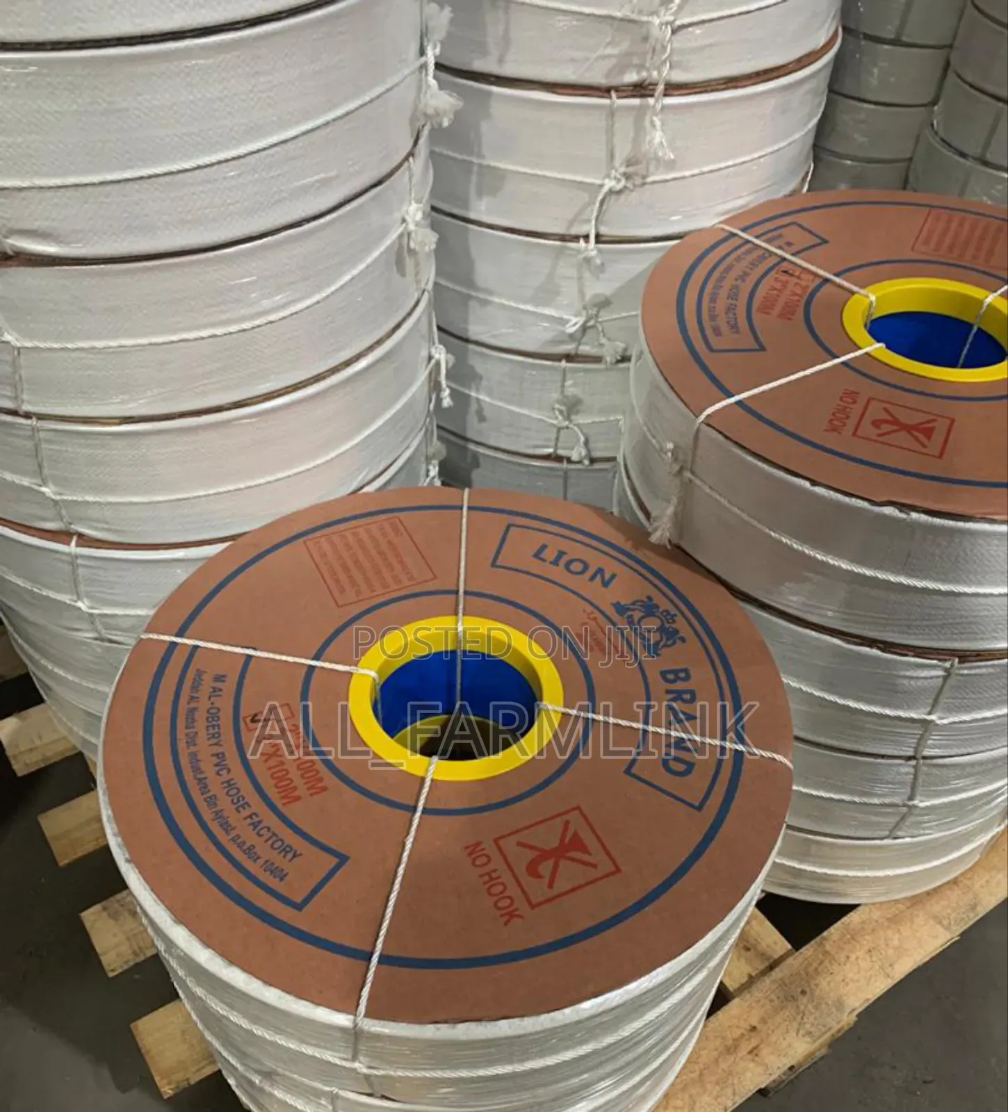 Lion Brand Hose