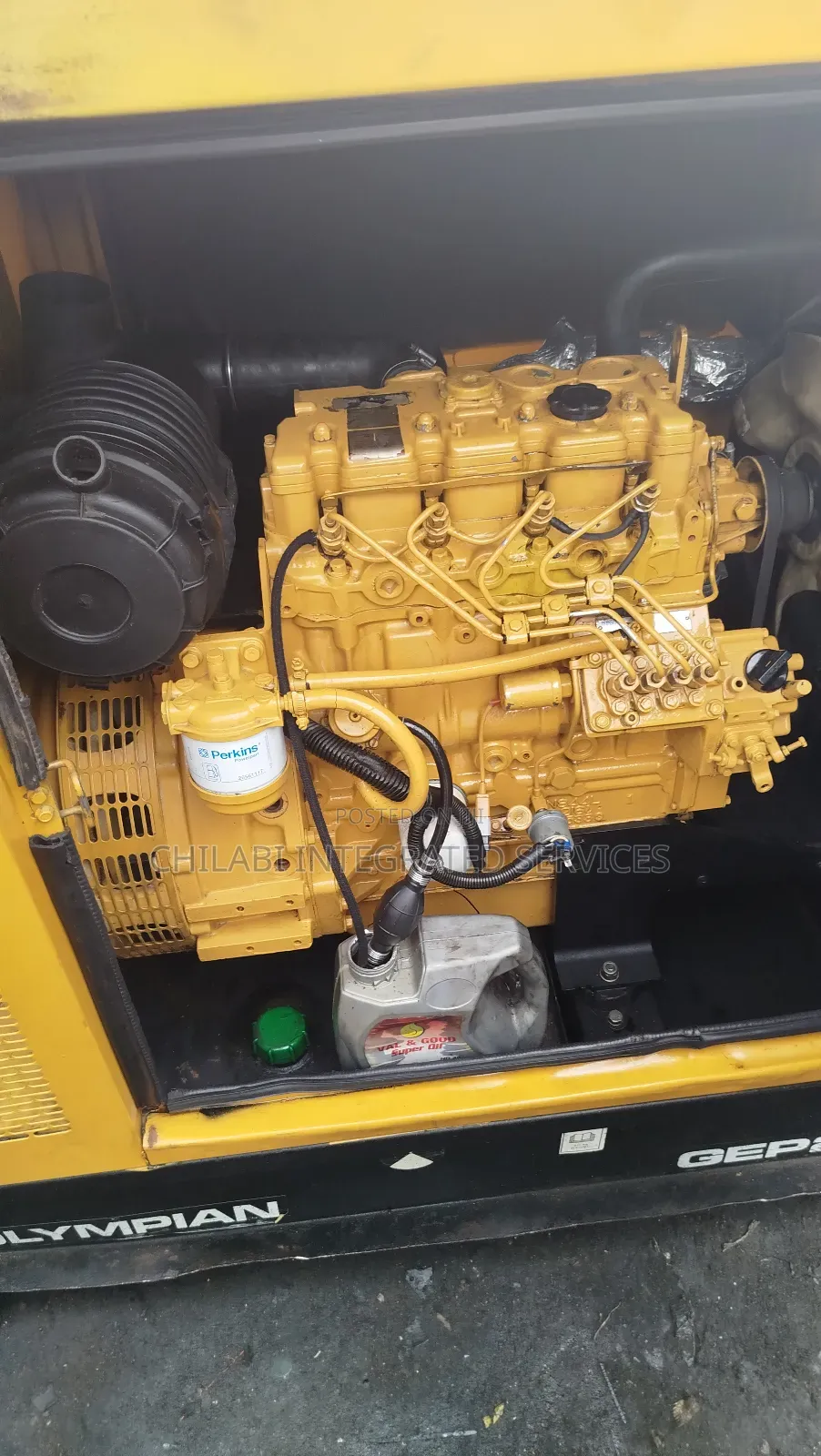 Few Months Old Original 22kva Mantrac Cat Gep22-6 Soundproof Generator