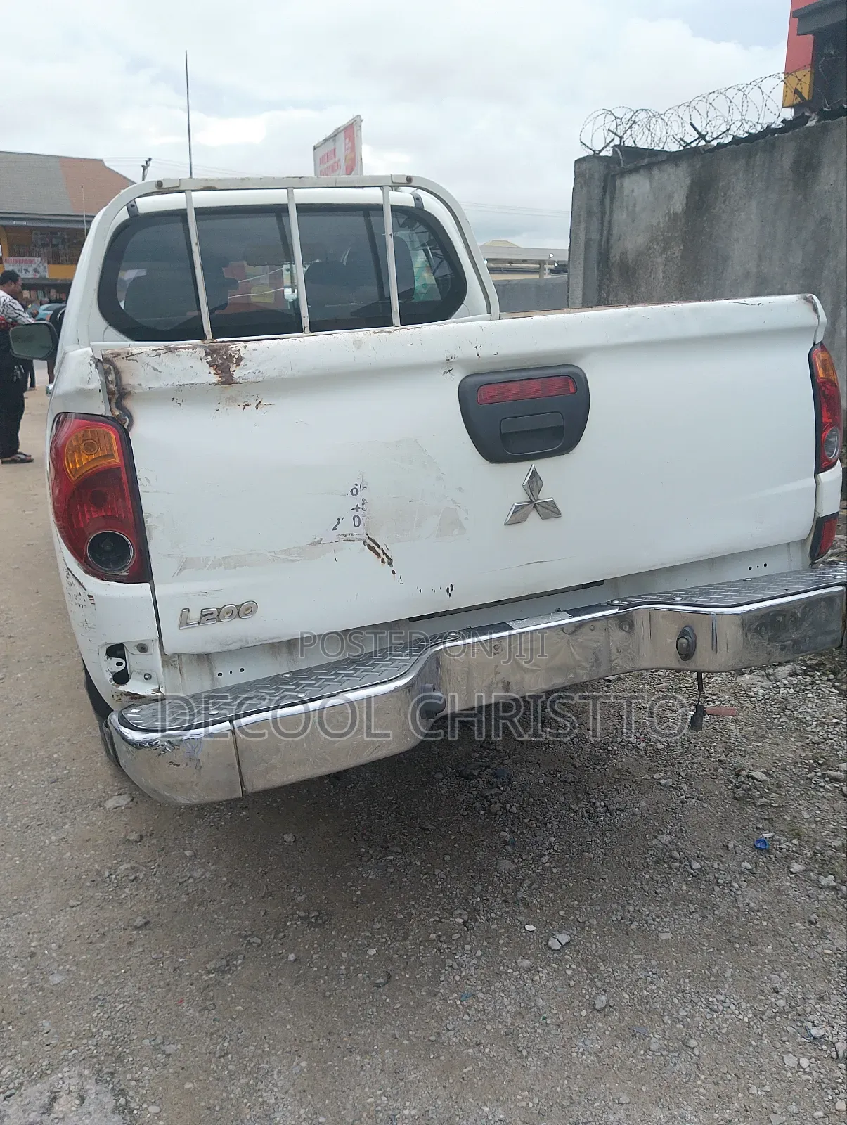 Mitsubishi L200 Double Cab 2.5 180hp 4WD 2014 White