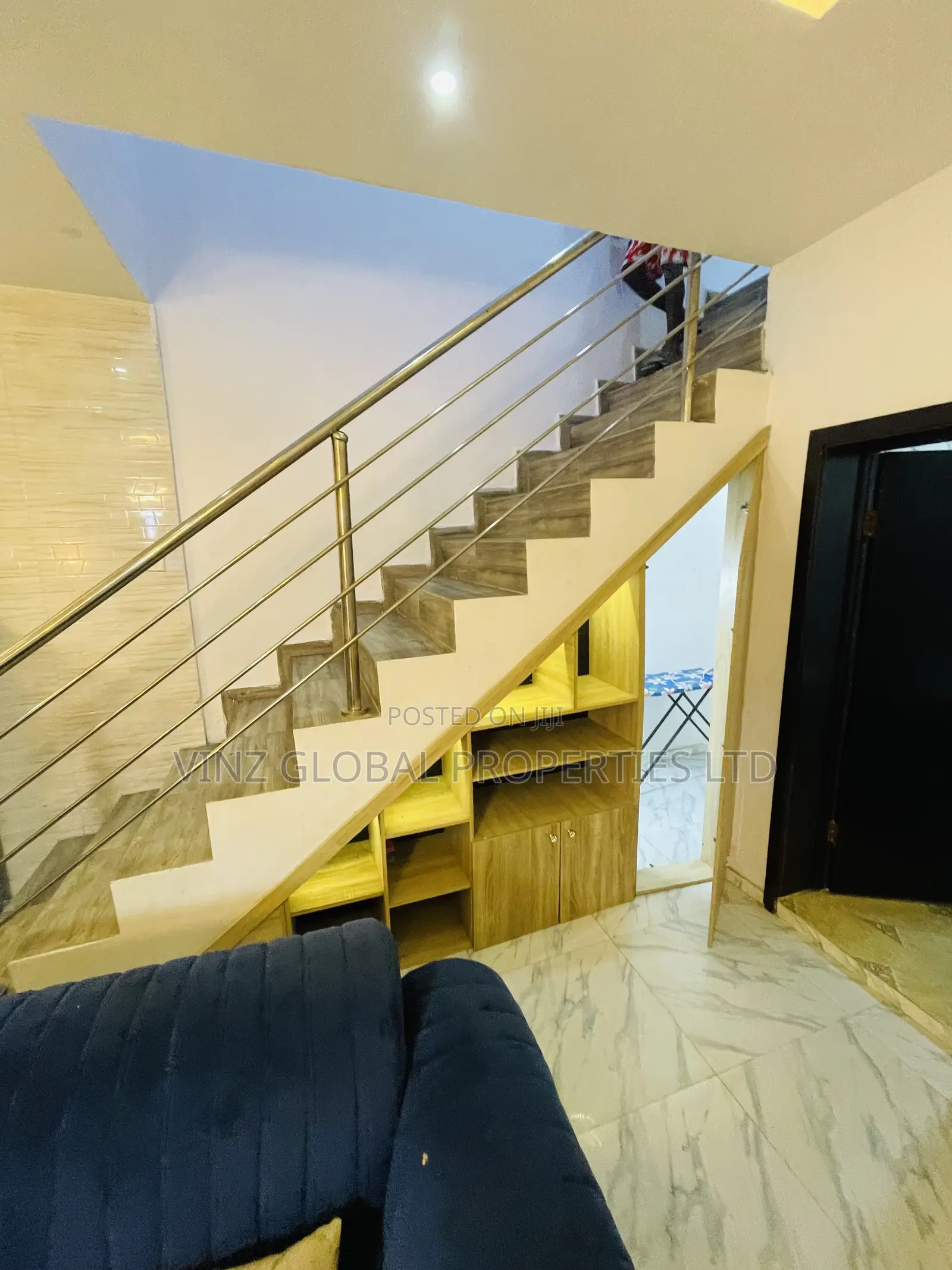 Luxury 2 Bedroom Duplex (Self Compound) With Excellent Facilities