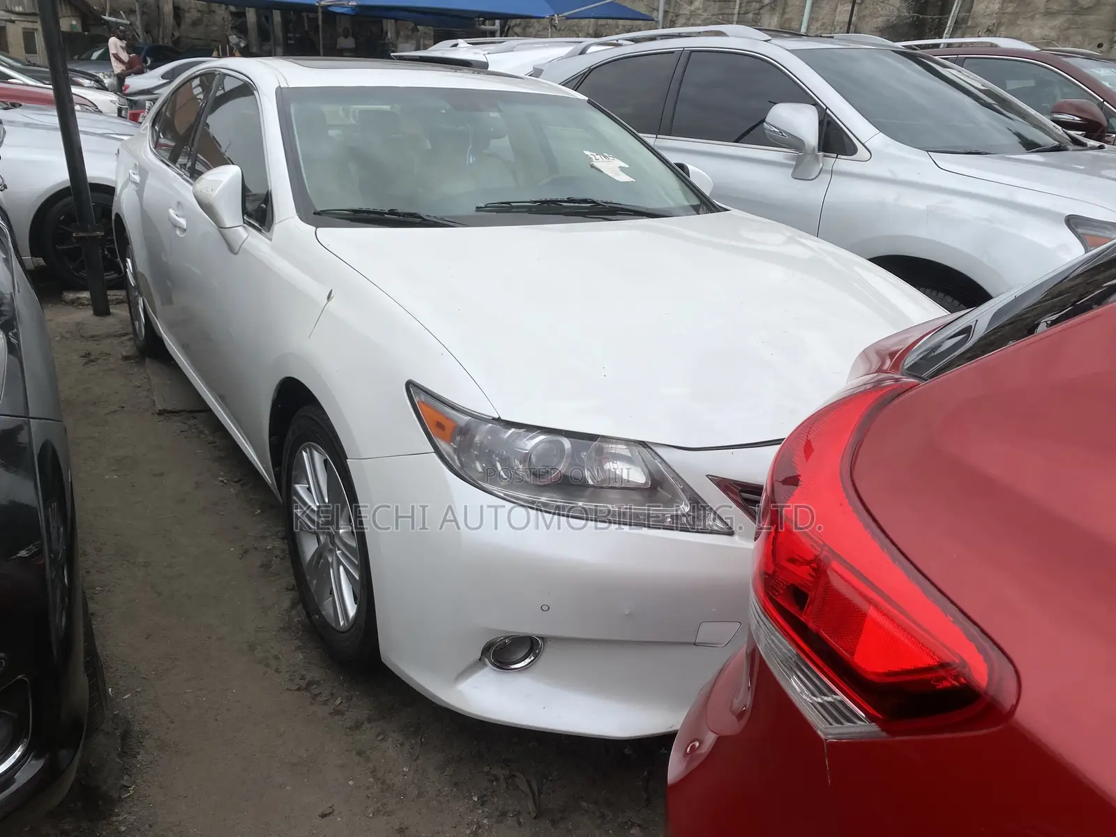 Lexus ES 350 FWD 2014 White