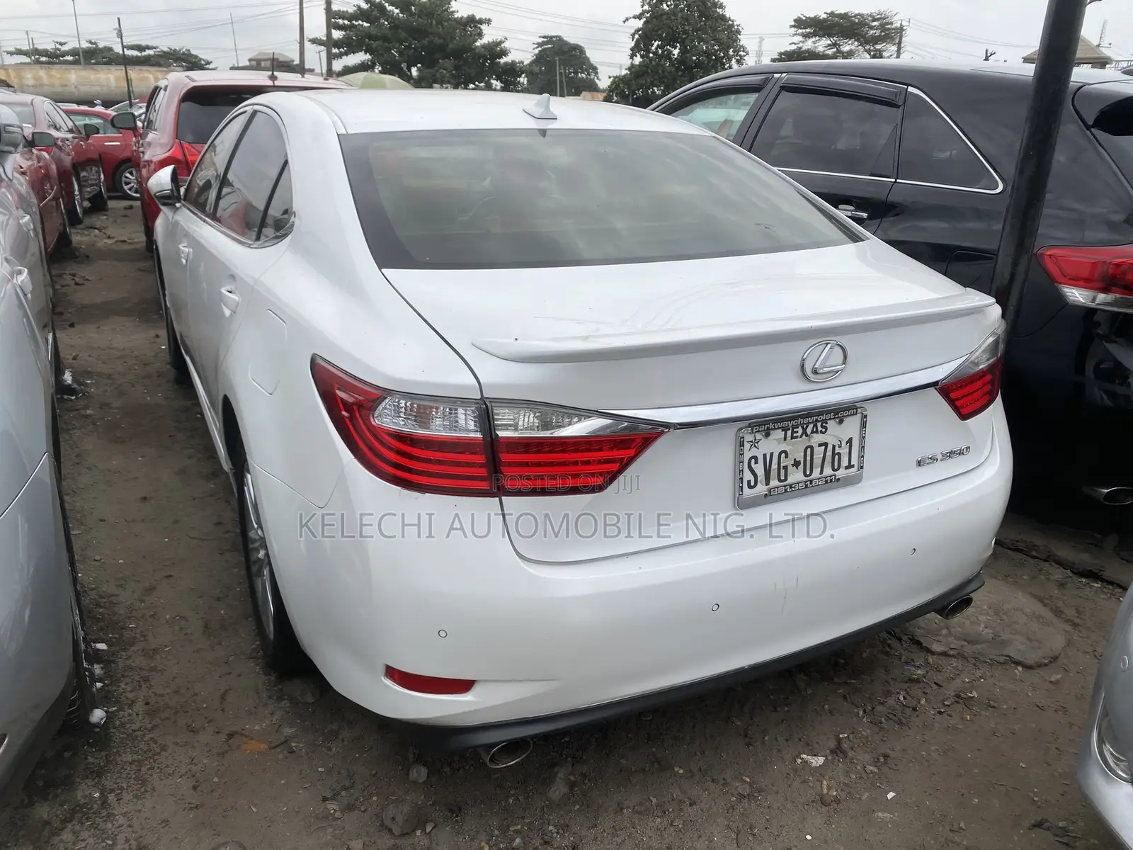 Lexus ES 350 FWD 2014 White