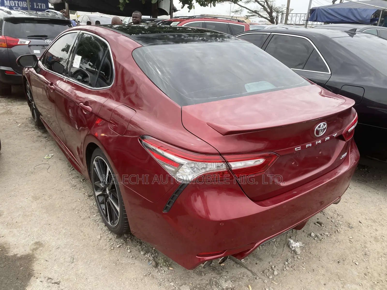 Toyota Camry XSE V6 FWD (3.5L 6cyl 8AM) 2018 Red