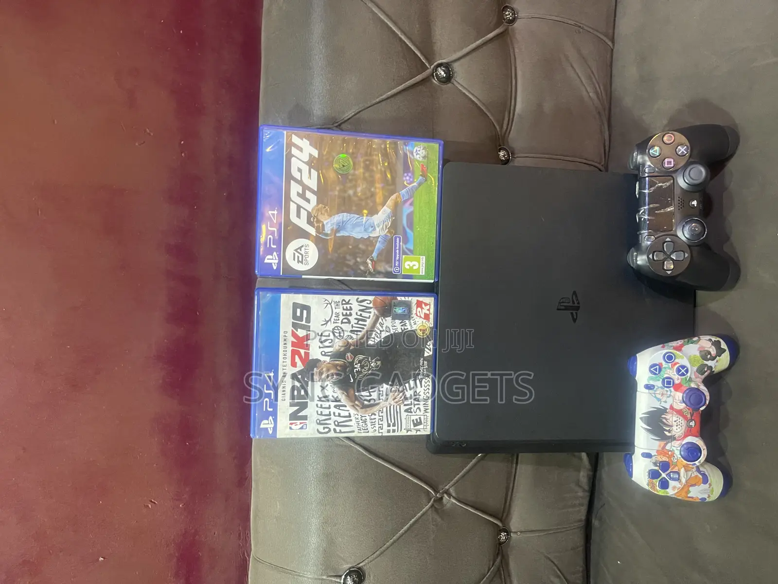 Ps4 Slim 1tb With 2 Pads