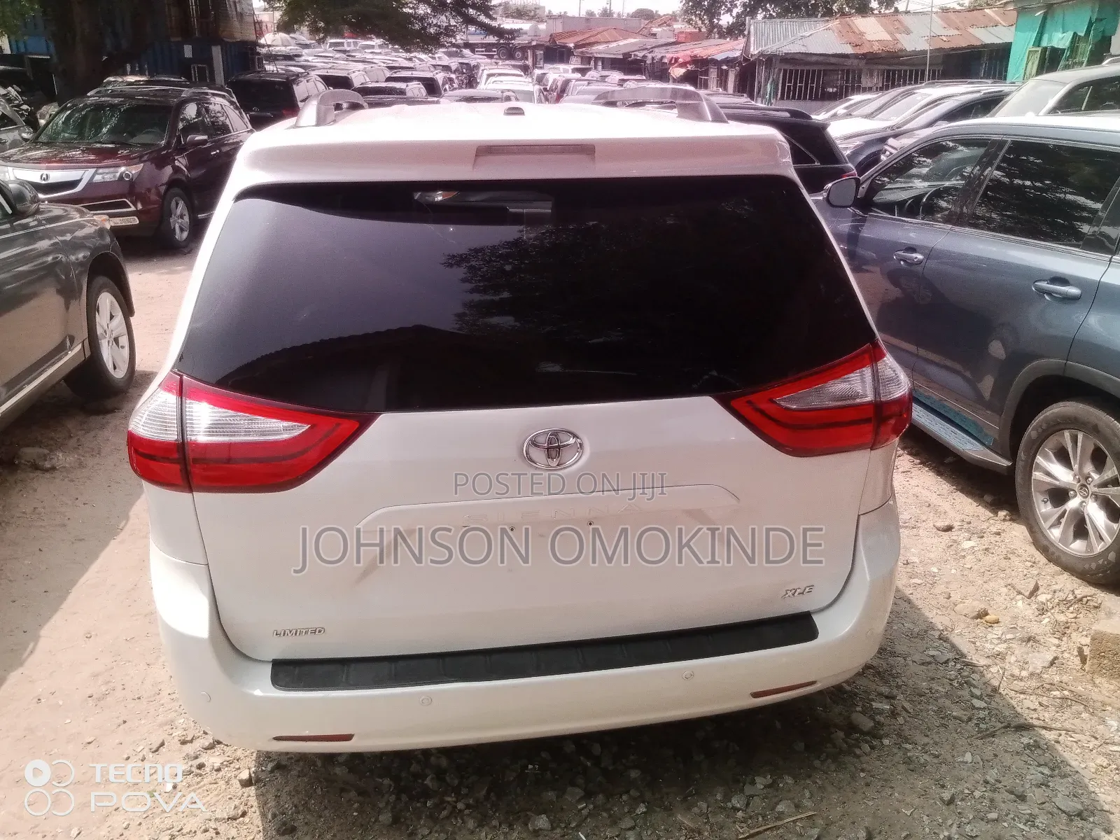Toyota Sienna XLE 7 Passenger (3.5L 6cyl 6A) 2016 White