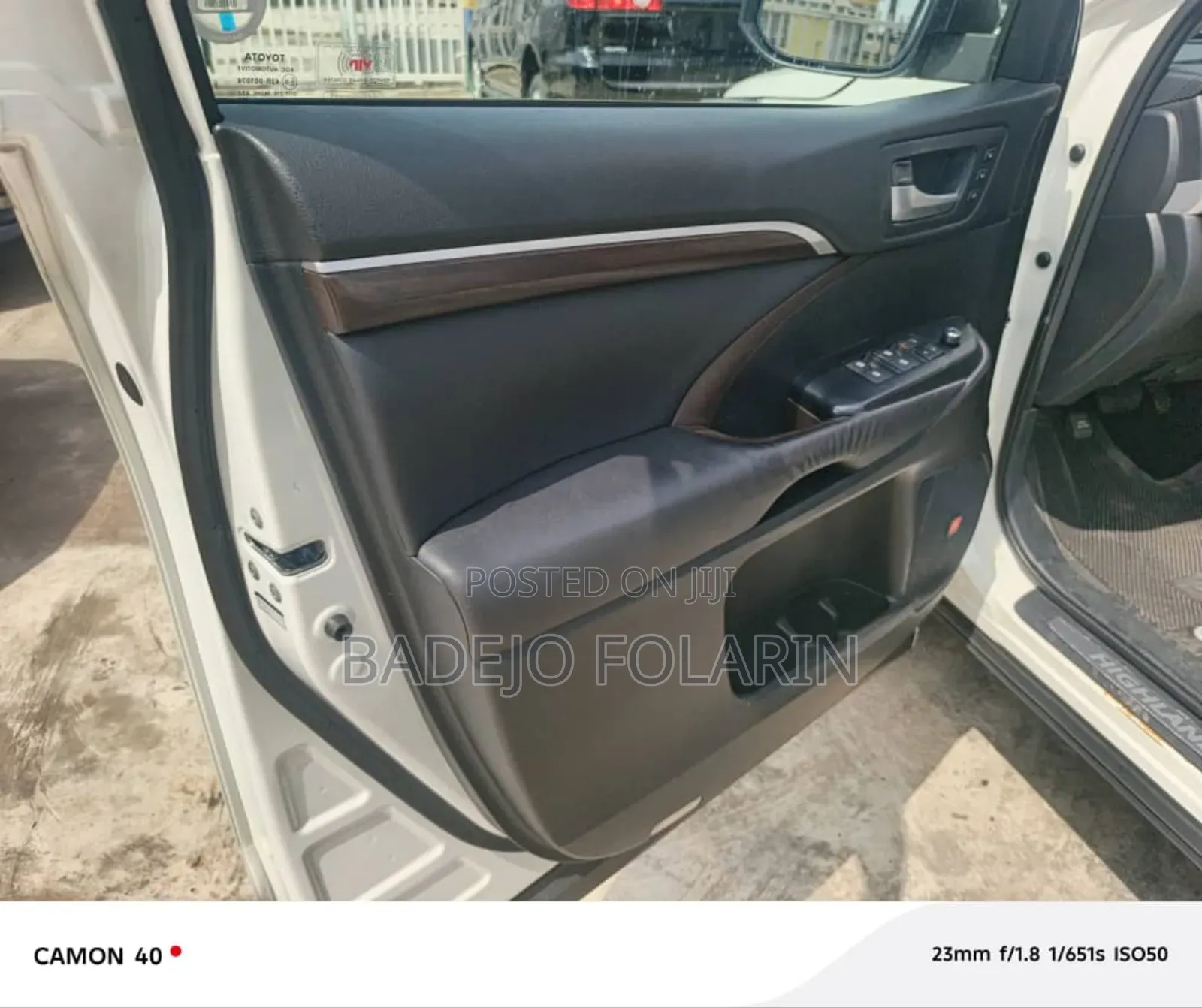 Toyota Highlander Limited Platinum 4dr SUV AWD (3.5L 6cyl 6A) 2015