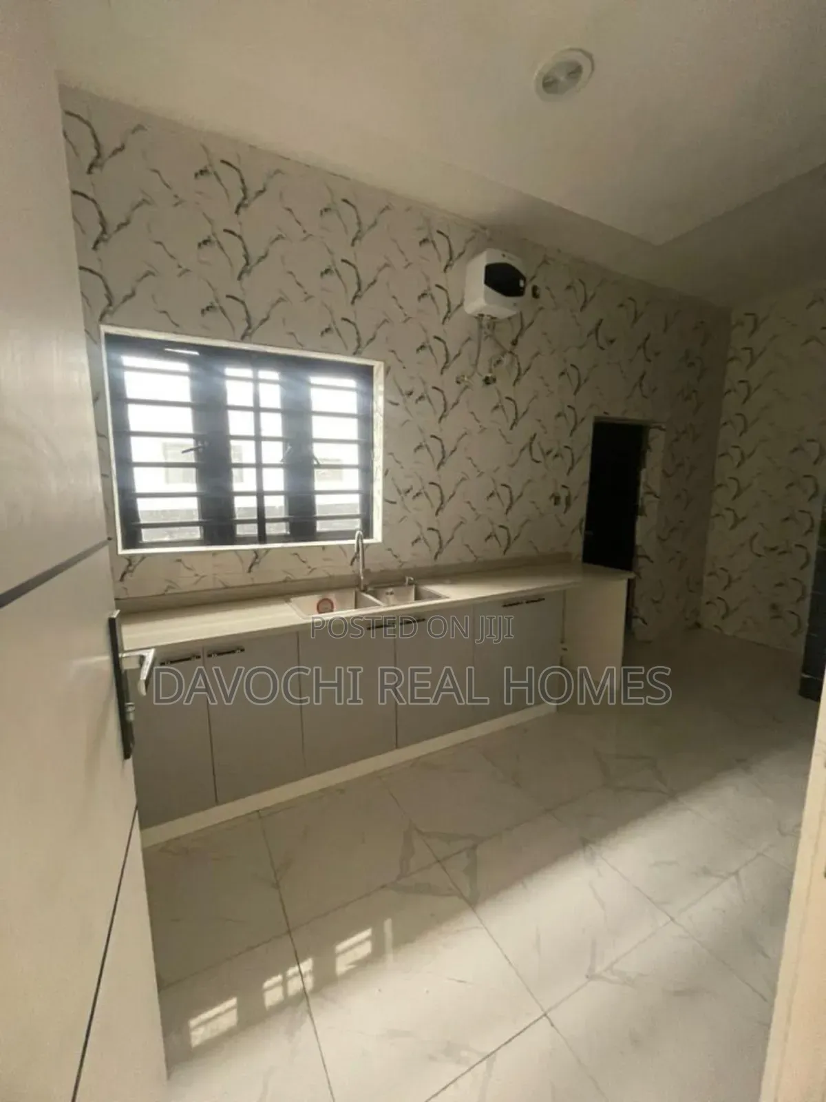 4bdrm Duplex in Ikota Vill Estate, Lekki for rent