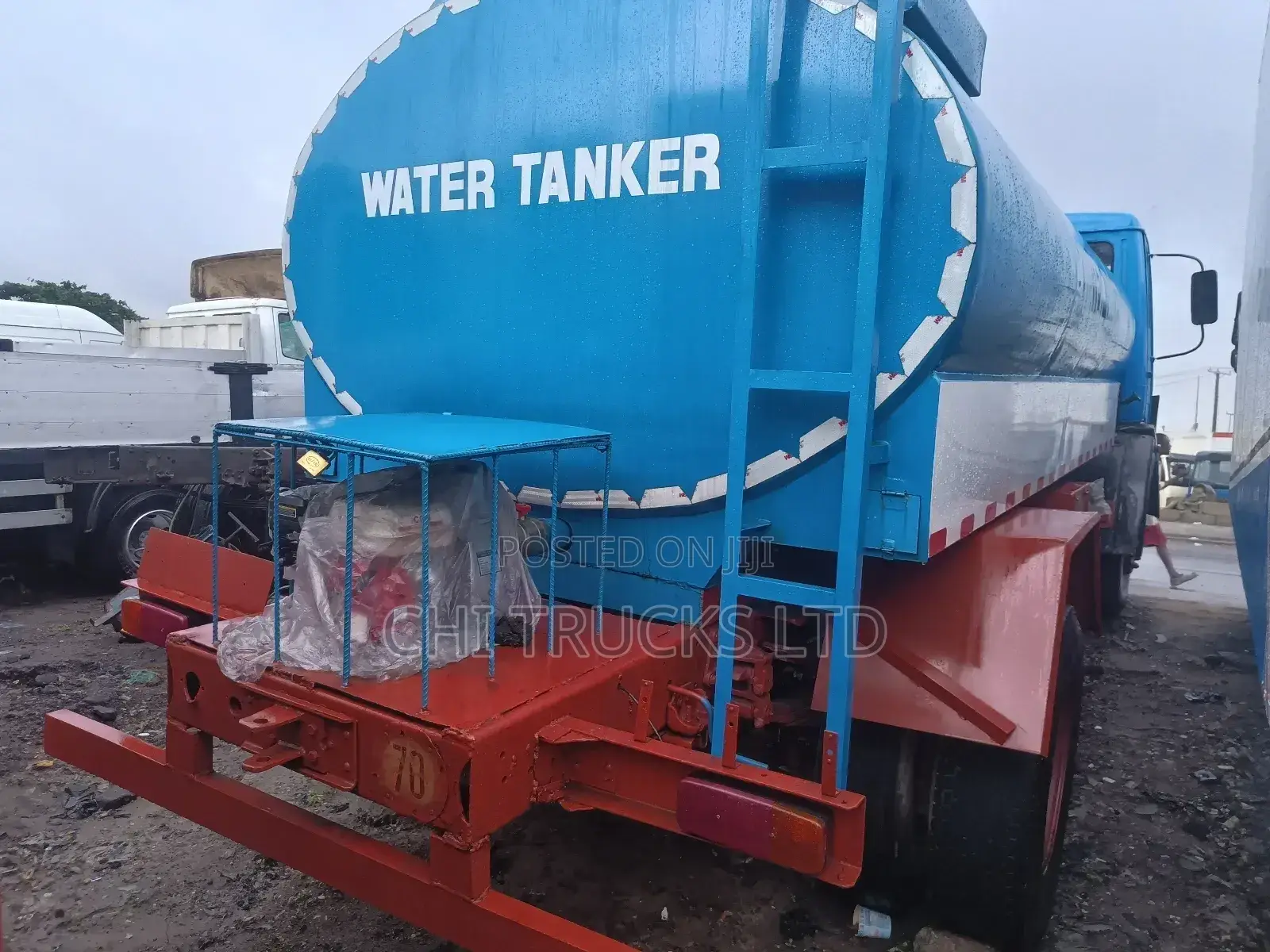 Mercedes Benz Water Tanker Truck 2000