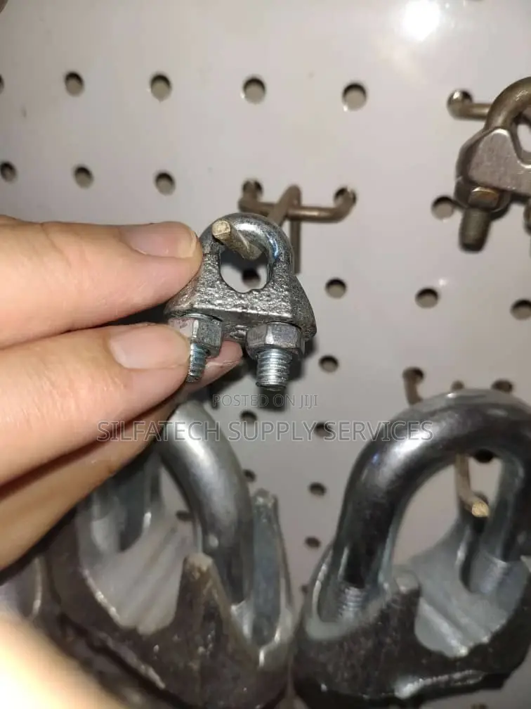 Stainless and Galvanized Wire Clip