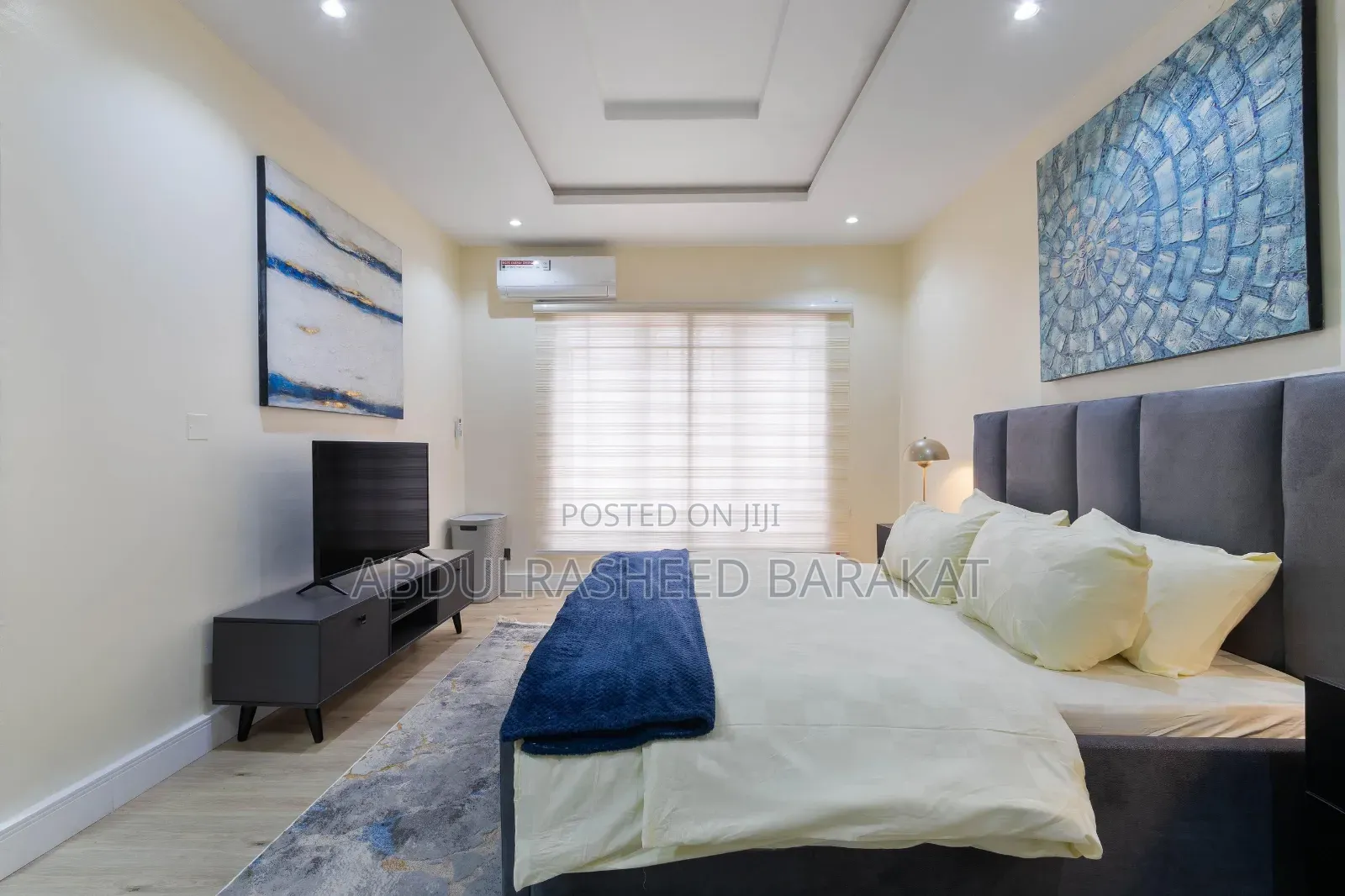 Stunning 3 Bedrooms Apartment With, Football Pitch,Fast Wifi,Balcony