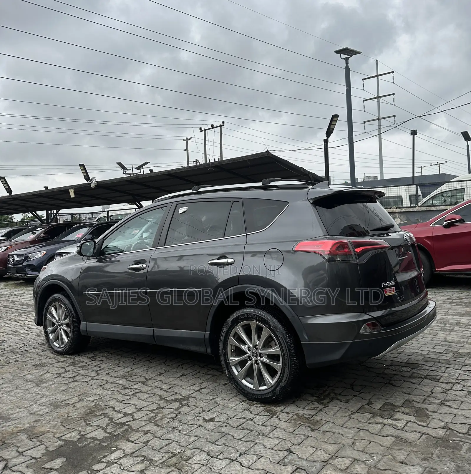 Toyota RAV4 Limited AWD (2.5L 4cyl 6A) 2016 Gray