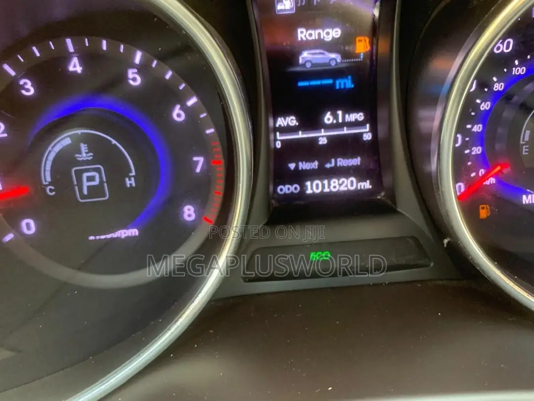 Hyundai Santa Fe Sport 2013 Red