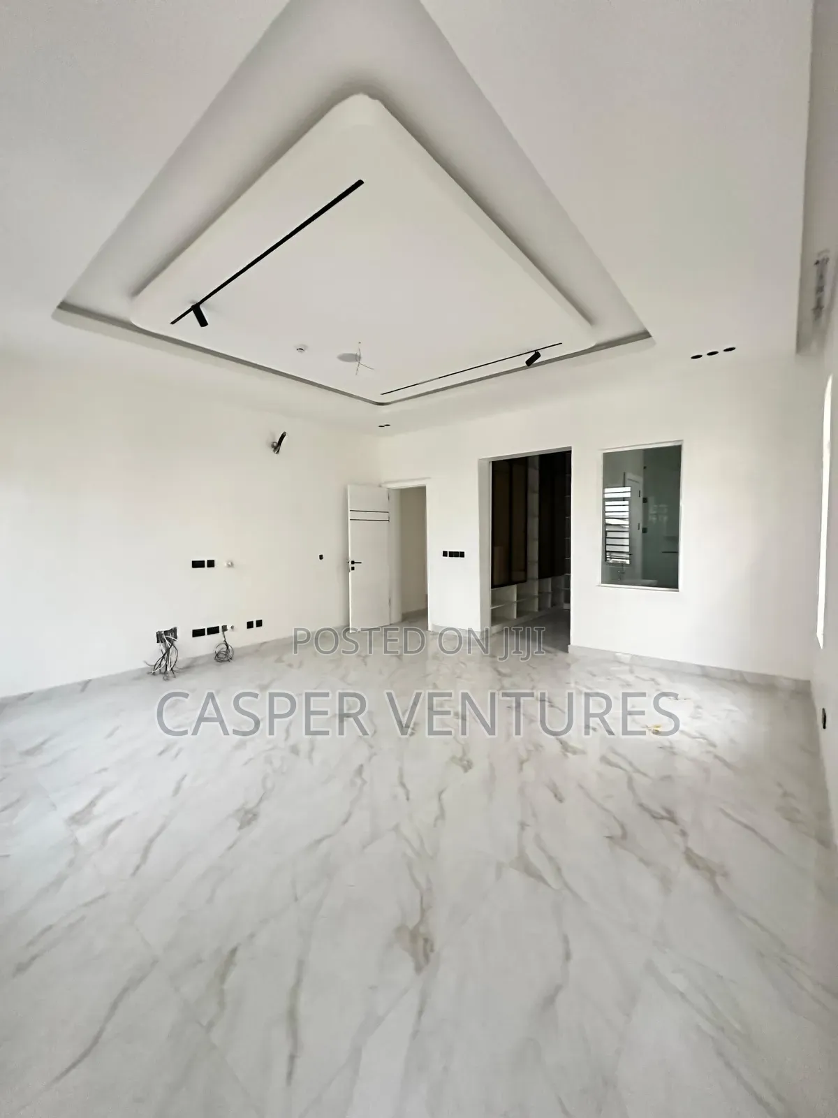 4bdrm Penthouse in Fola Osibo, Lekki Phase 1 for sale